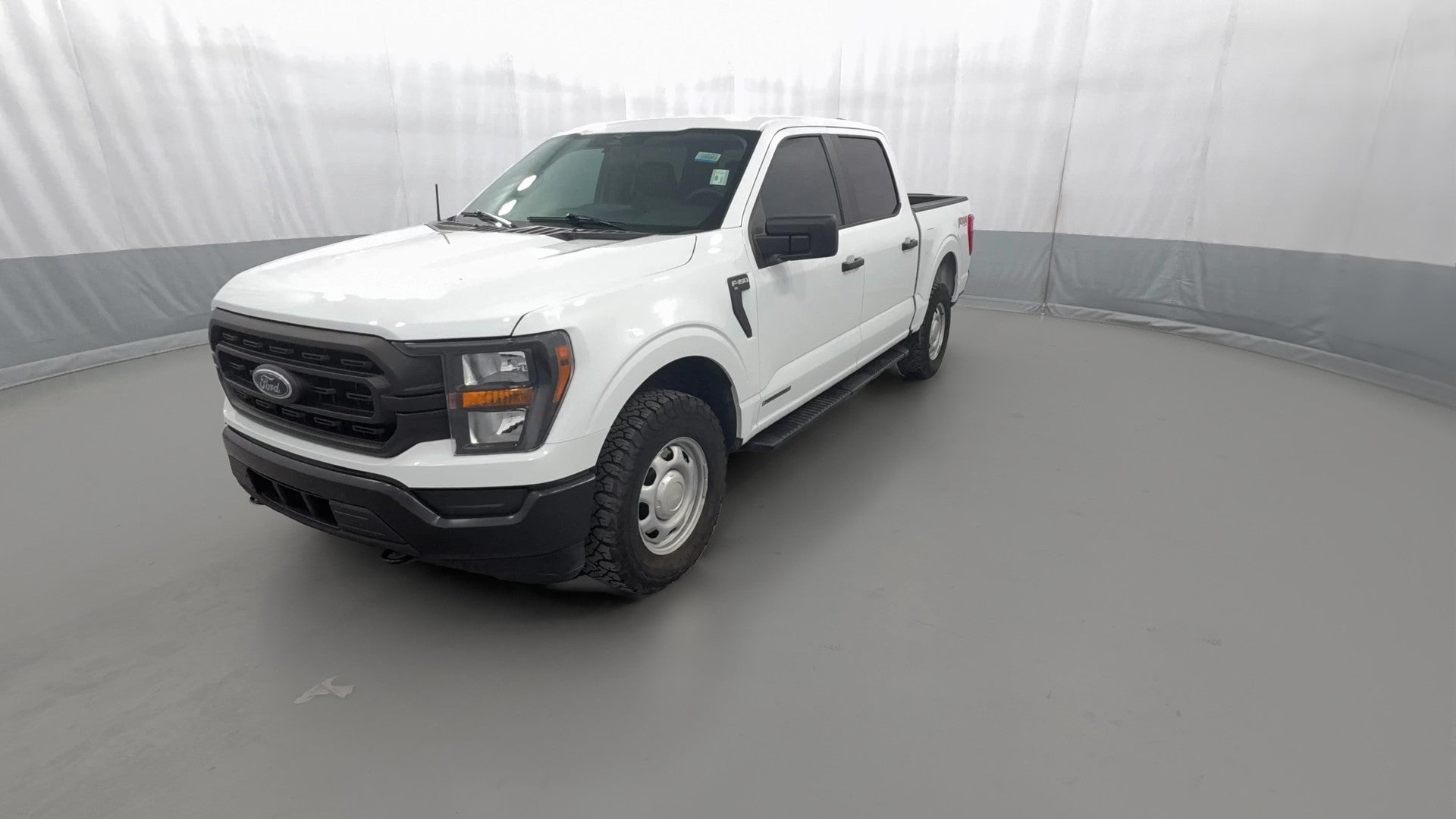 2023 Ford F150 SuperCrew Cab vehicle photo