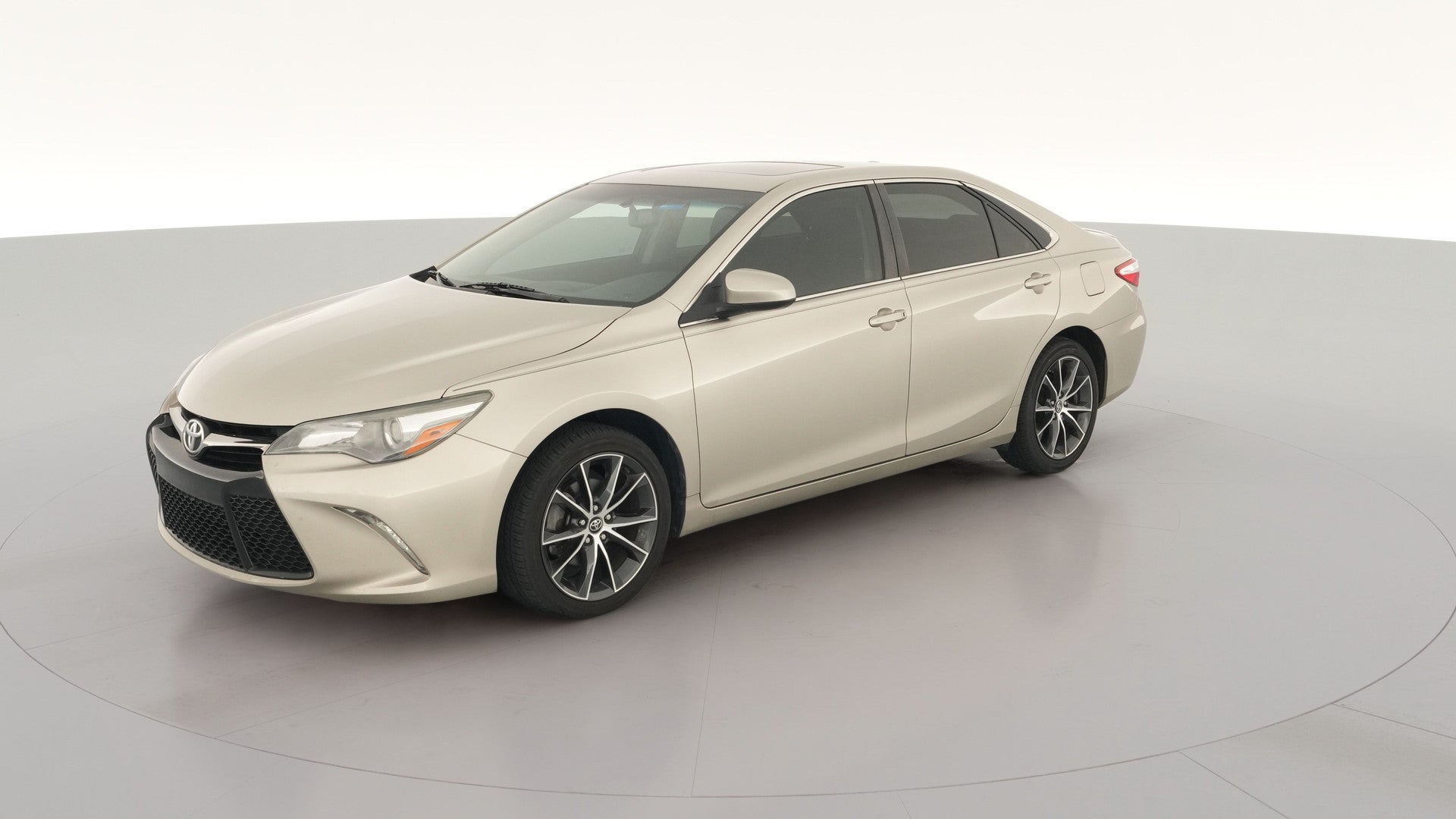 2016 Toyota Camry vehicle photo