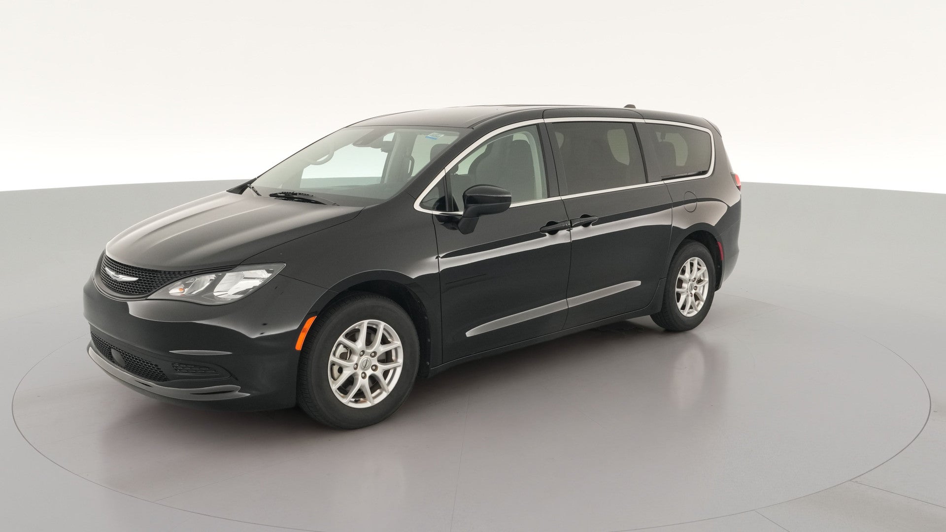 2024 Chrysler Voyager vehicle photo