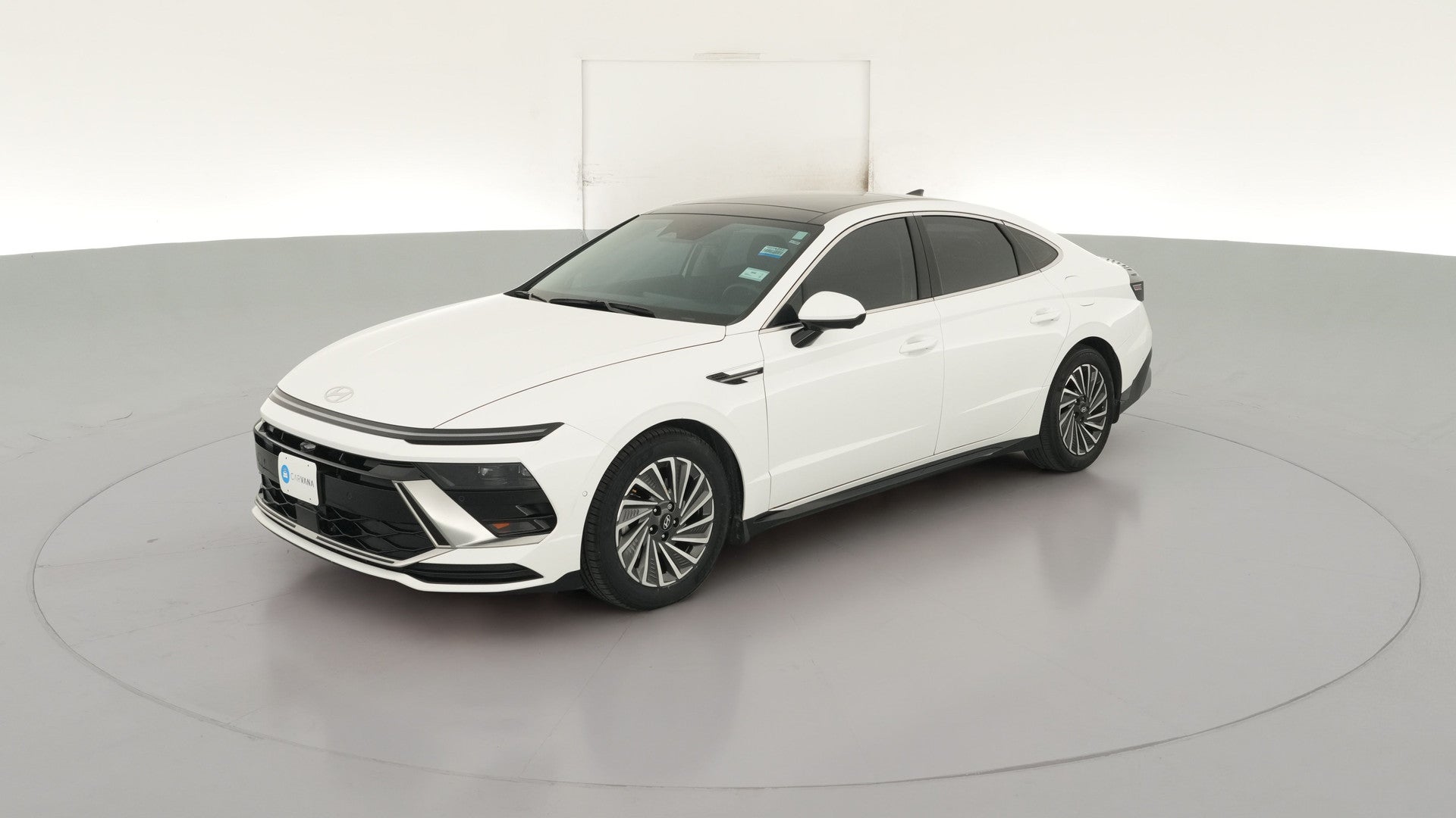 2024 Hyundai Sonata Hybrid vehicle photo