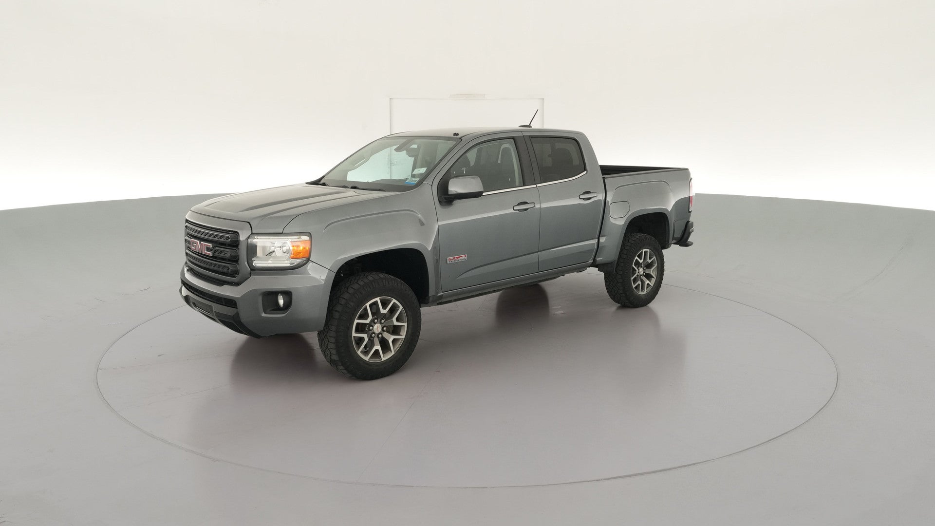 2019 GMC Canyon Crew Cab vehicle photo