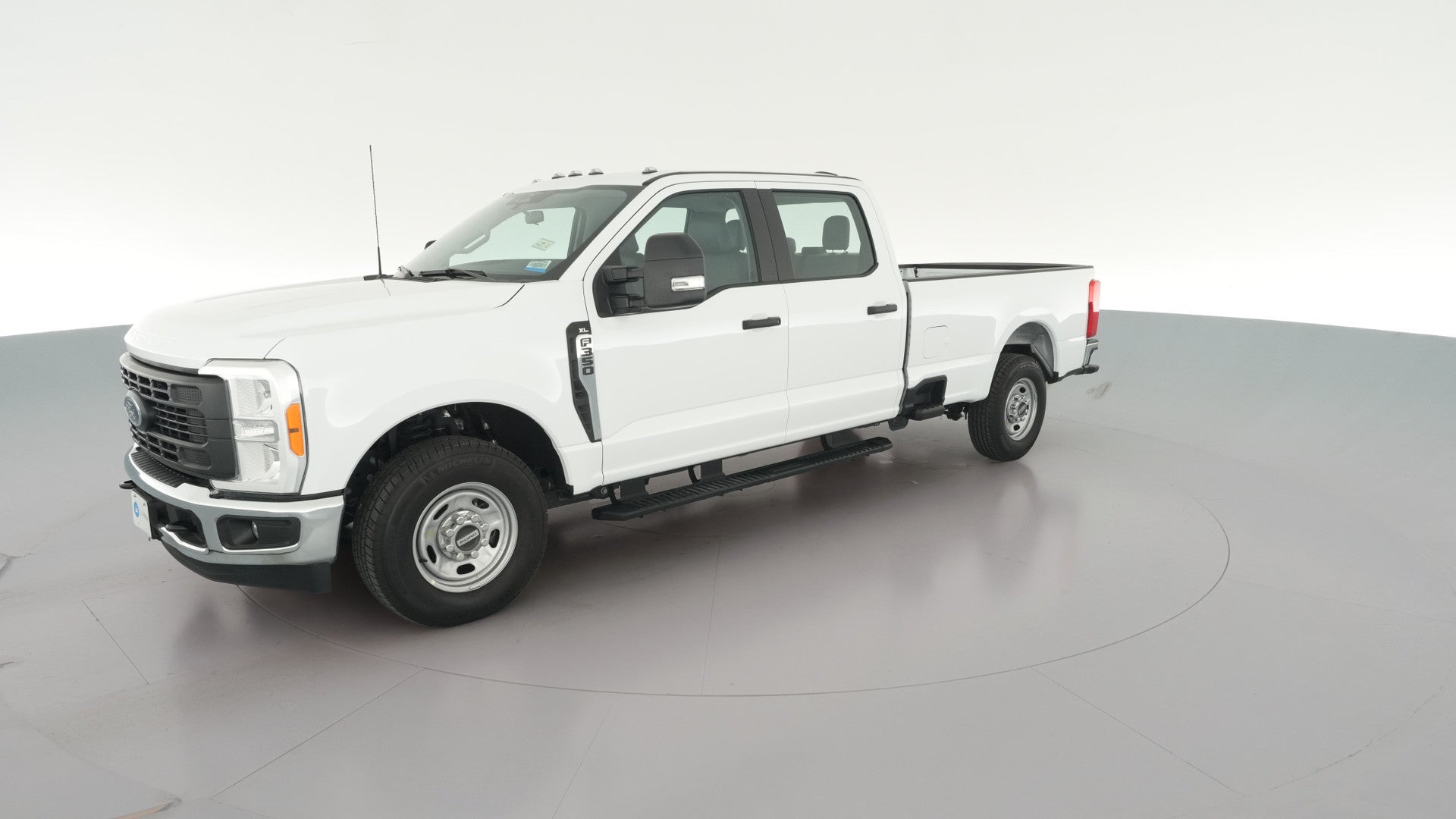 2023 Ford F350 Super Duty Crew Cab vehicle photo