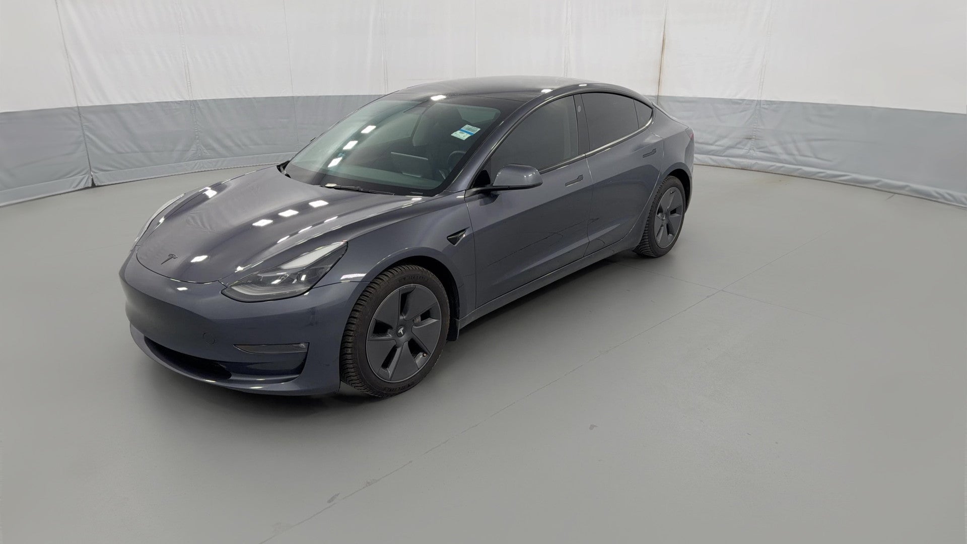 2023 Tesla Model 3 vehicle photo