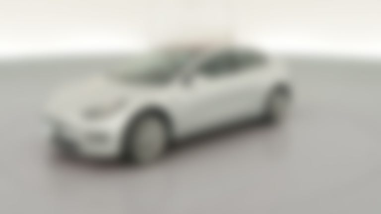 2018 Tesla Model 3 vehicle photo