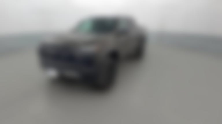 2024 Chevrolet Colorado Crew Cab vehicle photo