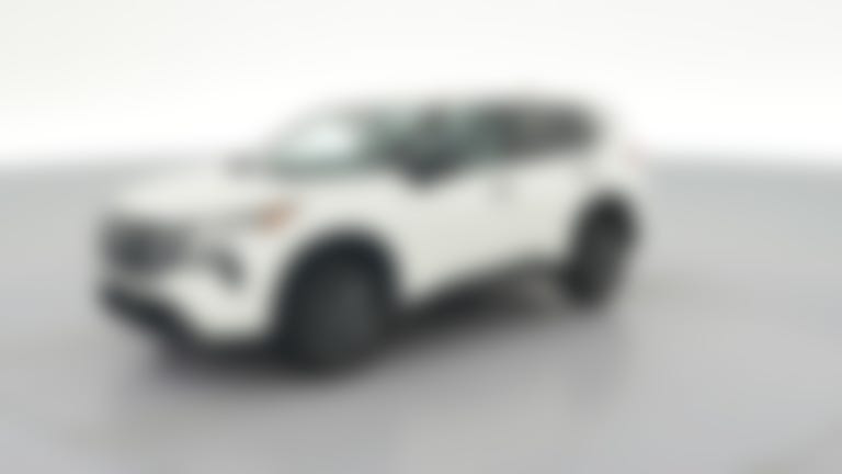 2024 Nissan Rogue vehicle photo