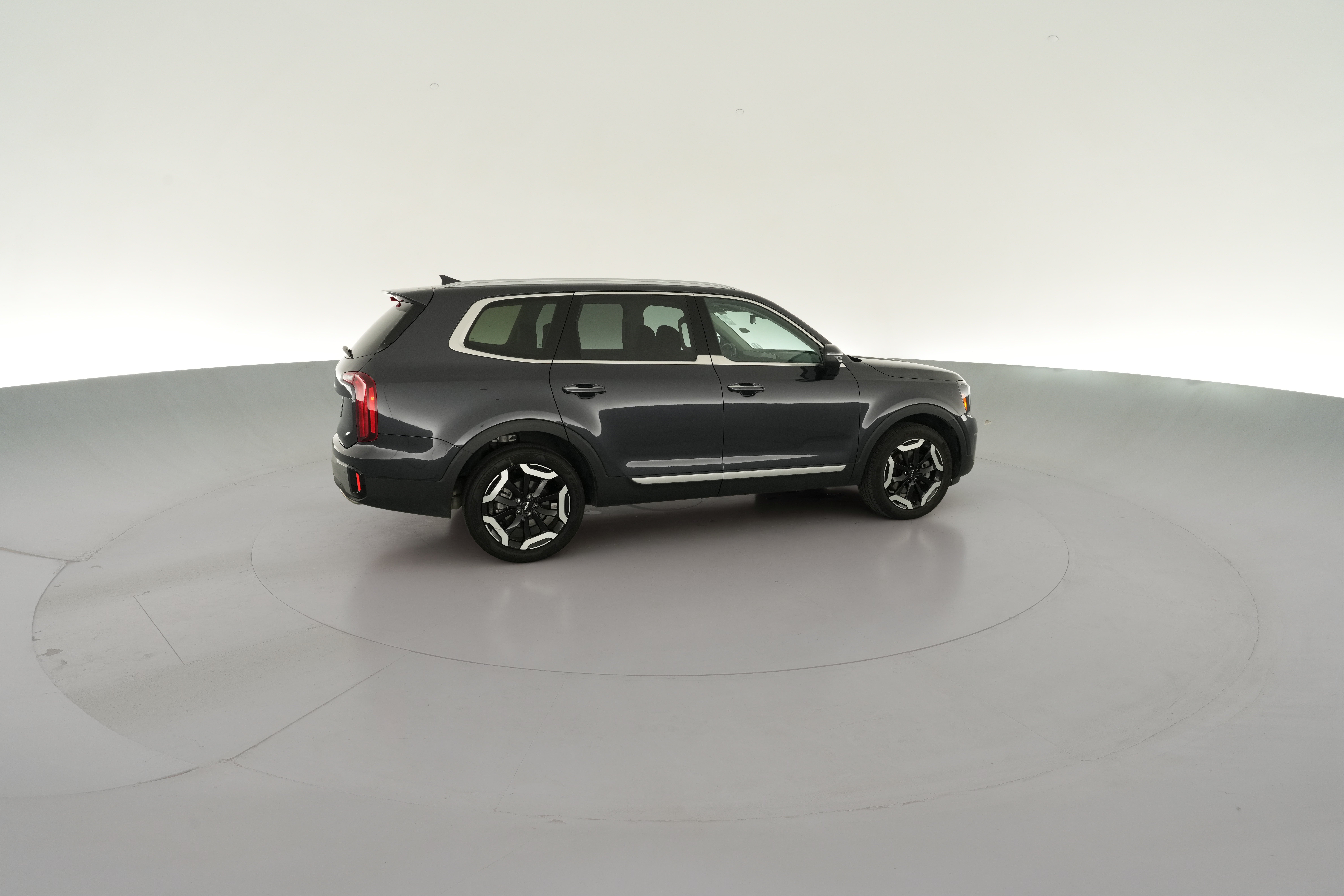 2025 Kia Telluride S - Photo 33