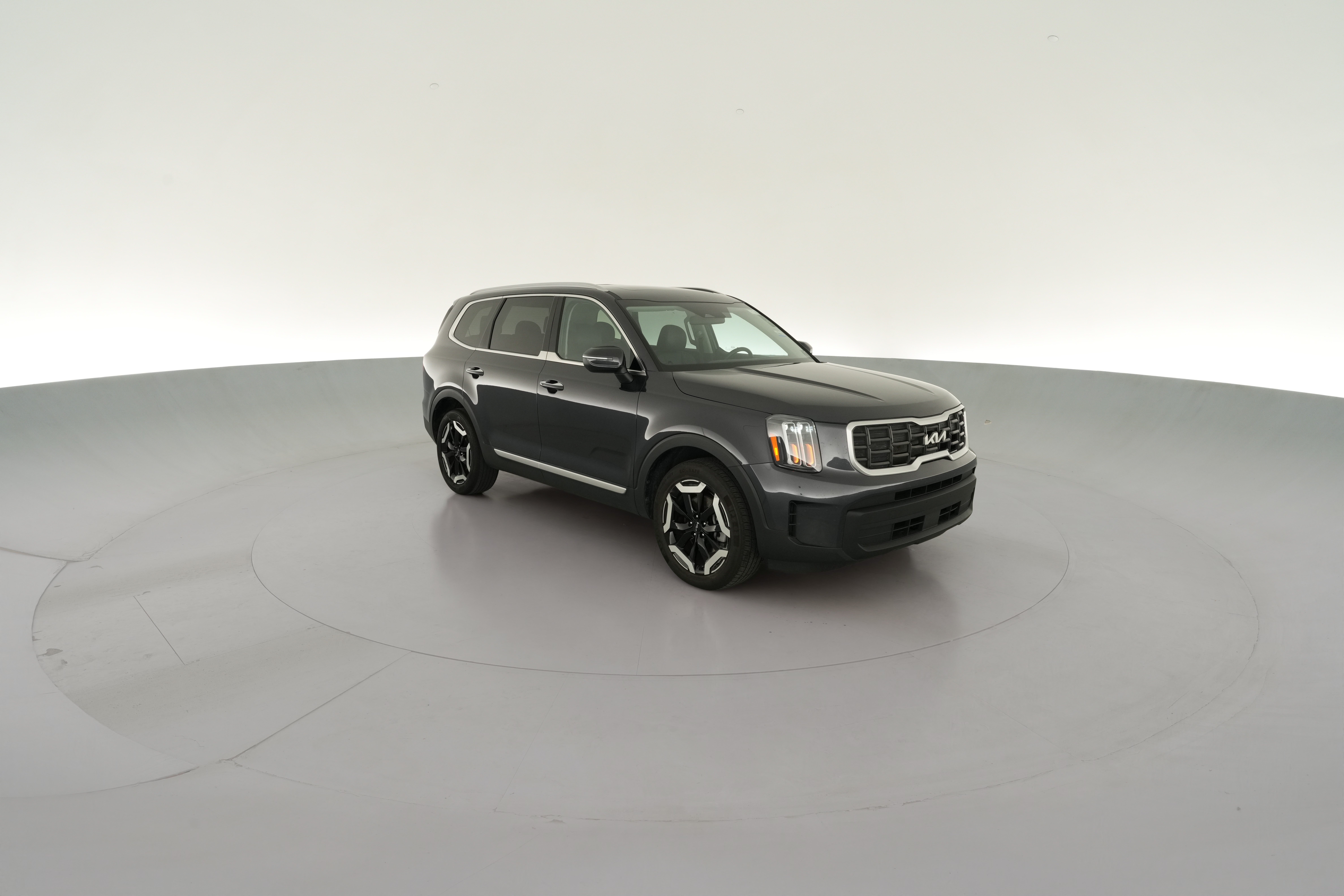 2025 Kia Telluride S - Photo 36