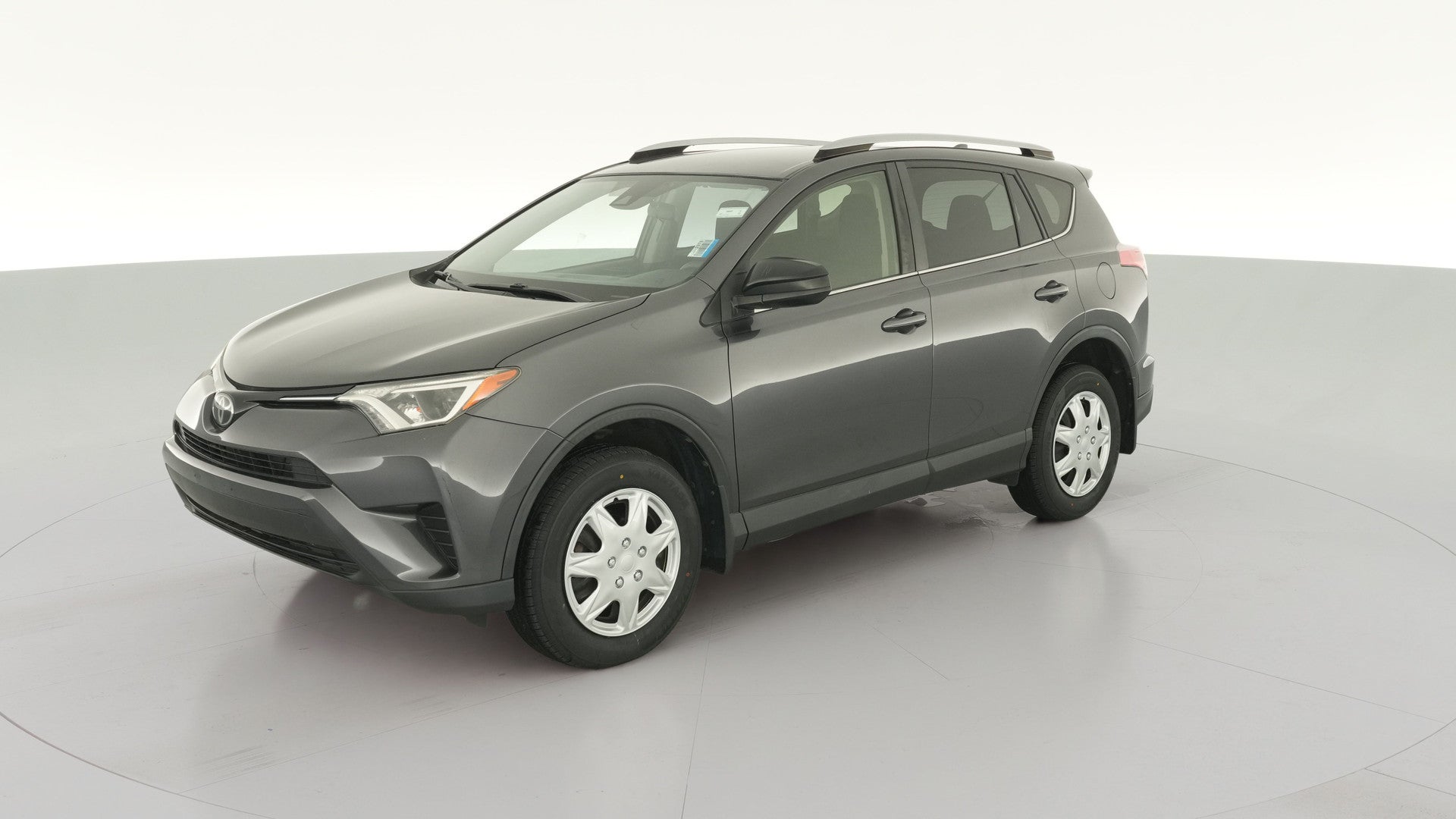 2018 Toyota RAV4 vehicle photo