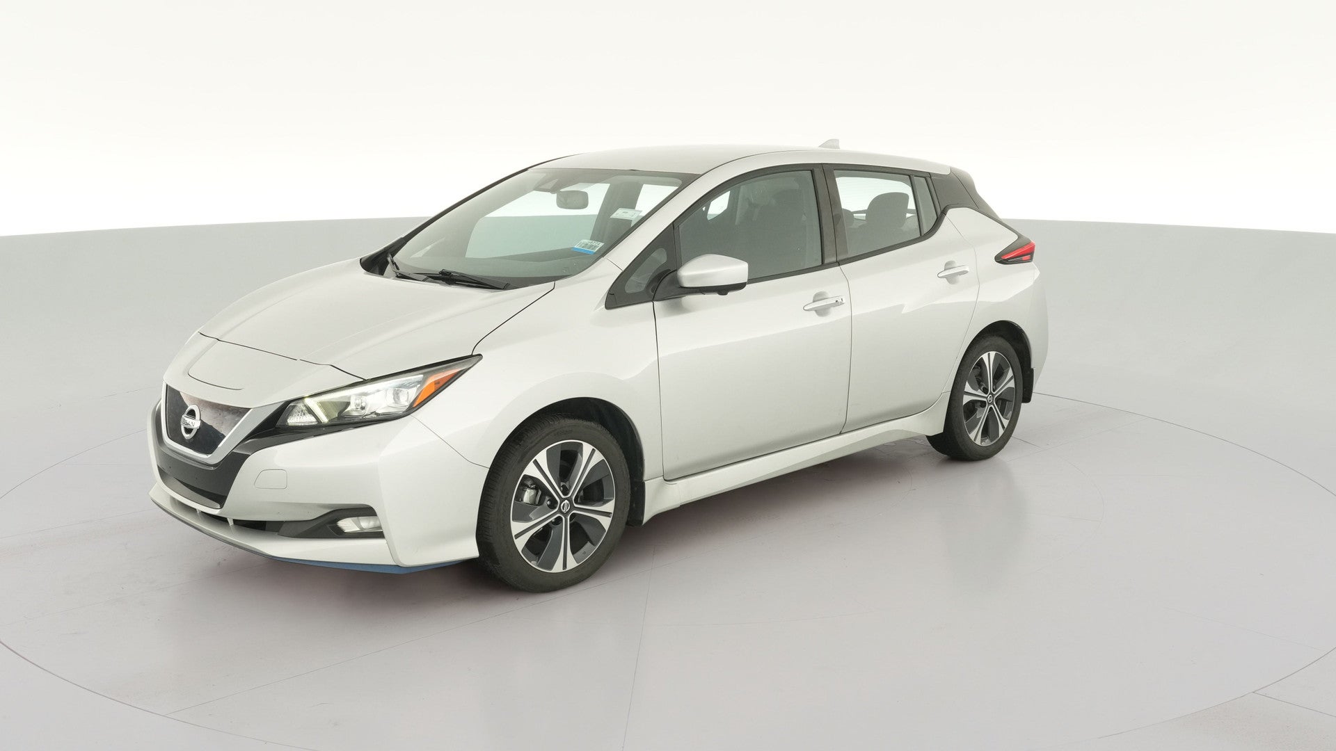 2022 Nissan LEAF vehicle photo