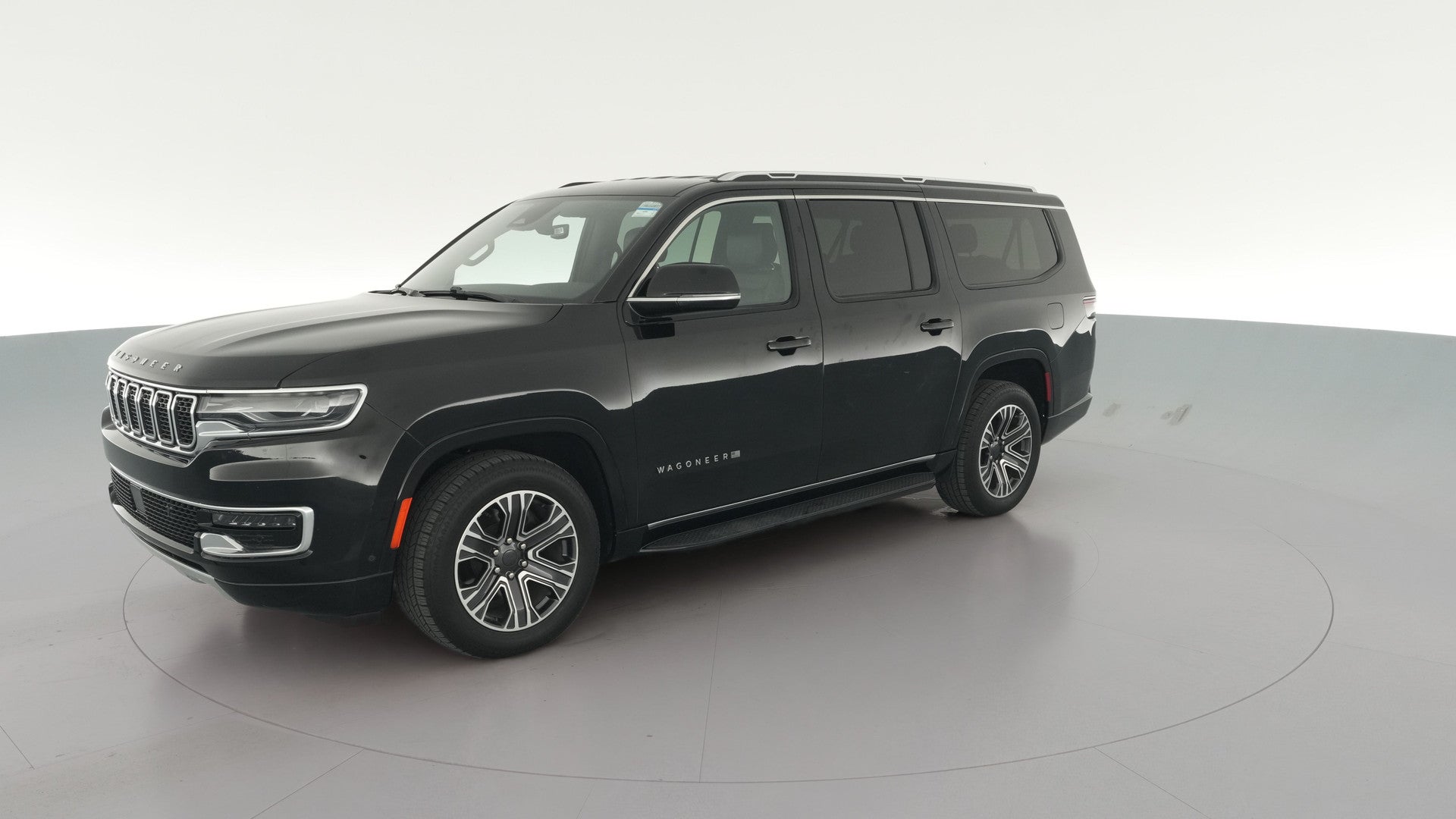 2023 Jeep Wagoneer L vehicle photo