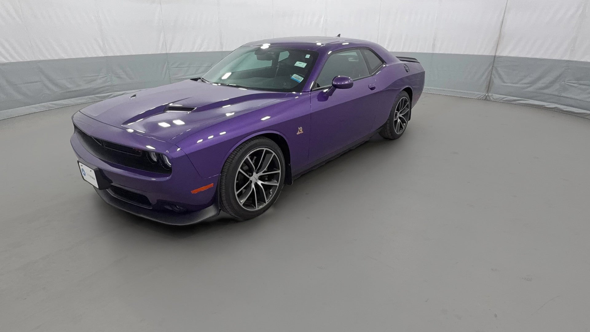 2016 Dodge Challenger vehicle photo