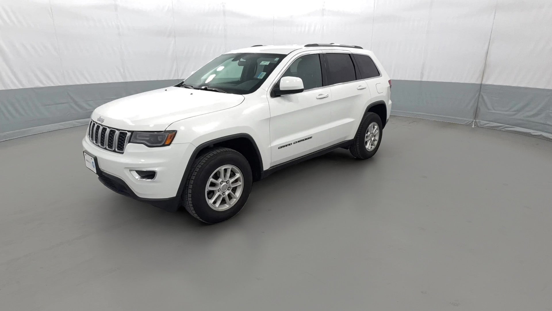 2020 Jeep Grand Cherokee vehicle photo