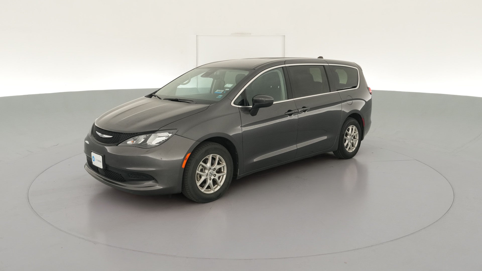2023 Chrysler Voyager vehicle photo