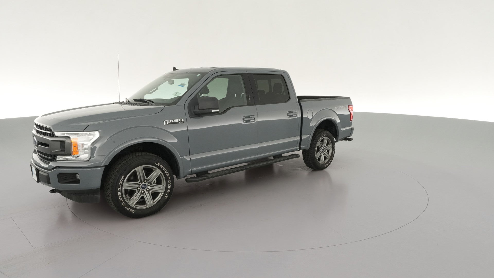 2019 Ford F150 SuperCrew Cab vehicle photo
