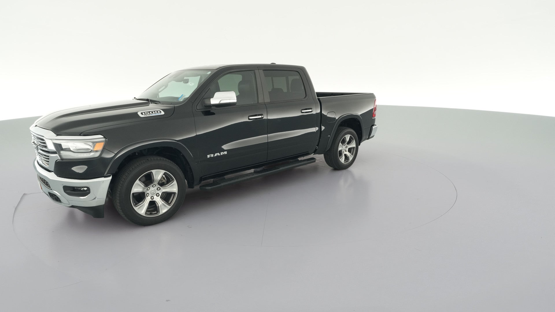 2022 Ram 1500 Crew Cab vehicle photo
