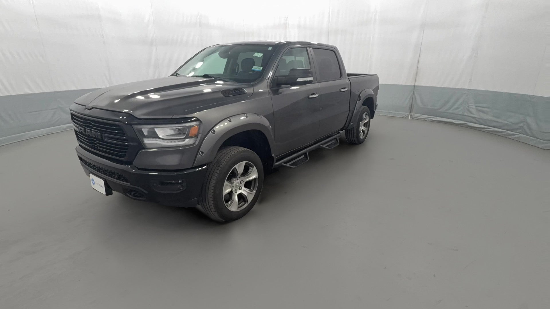 2020 Ram 1500 Crew Cab vehicle photo