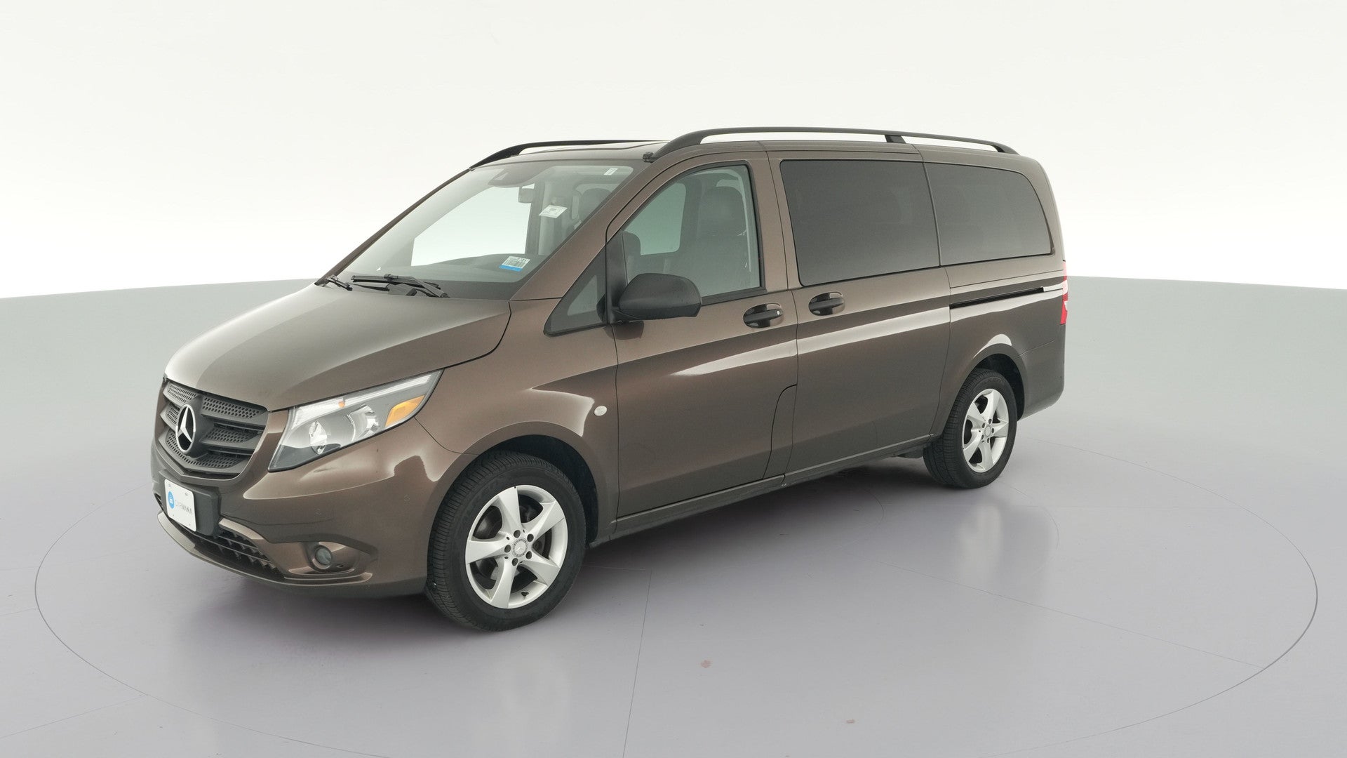 2016 Mercedes-Benz Metris Passenger vehicle photo