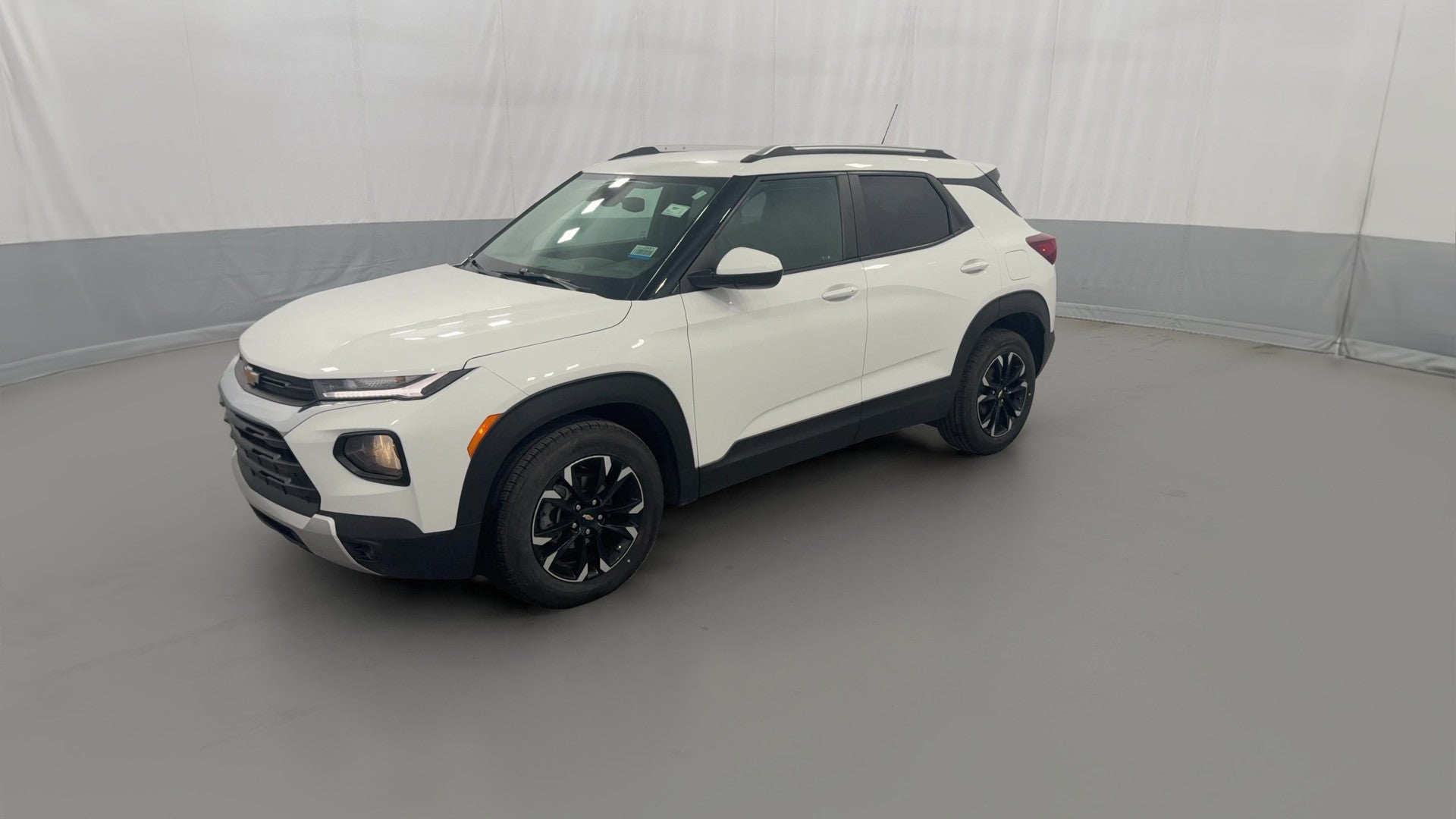 2023 Chevrolet Trailblazer vehicle photo