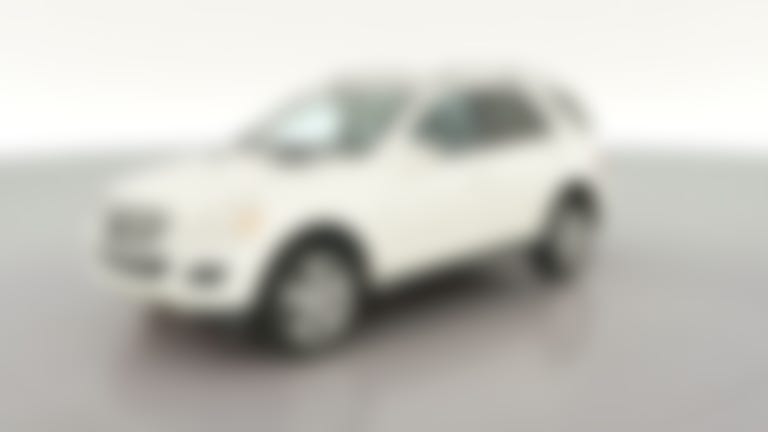 2011 Mercedes-Benz M-Class vehicle photo
