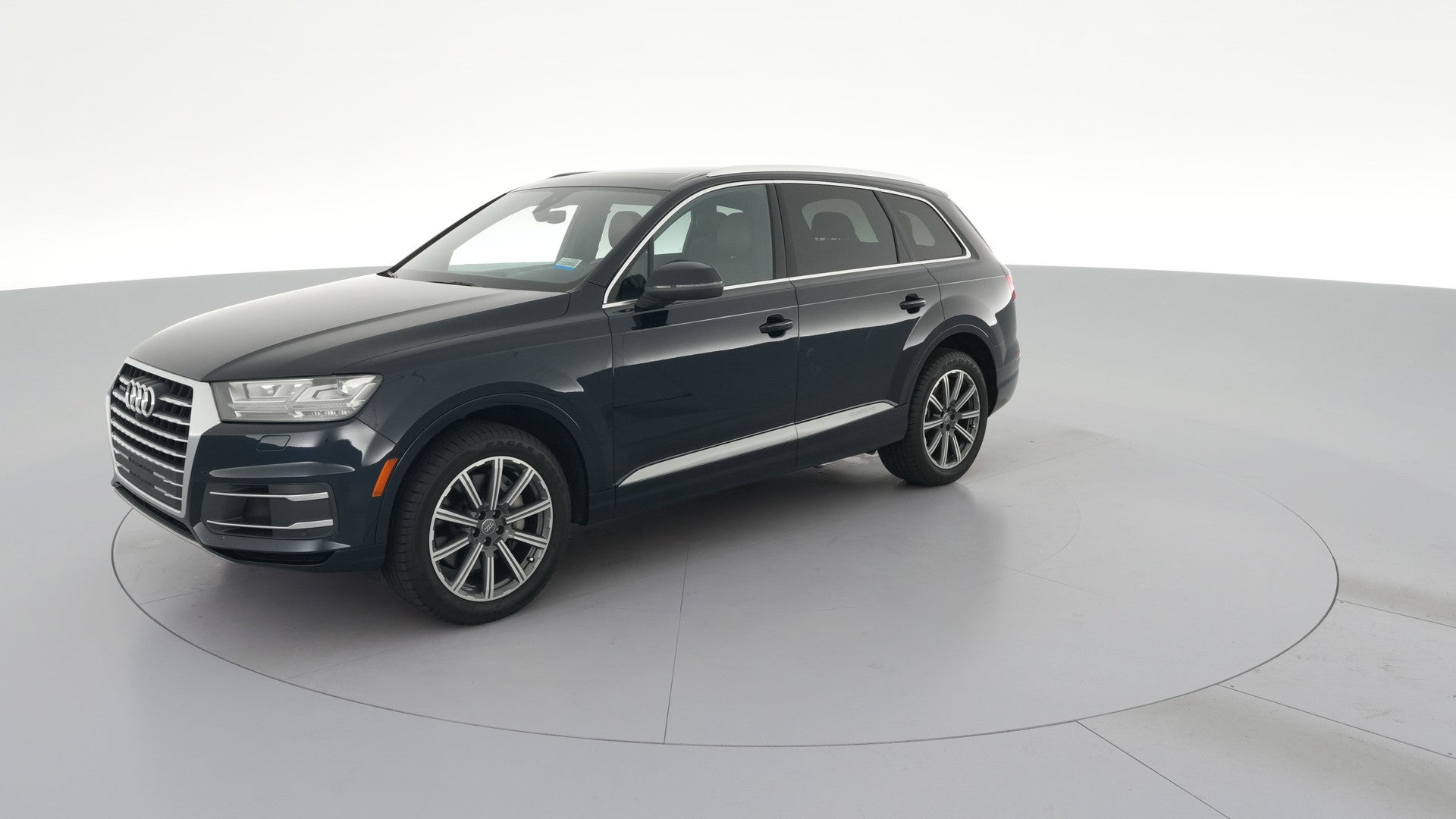 2017 Audi Q7 vehicle photo