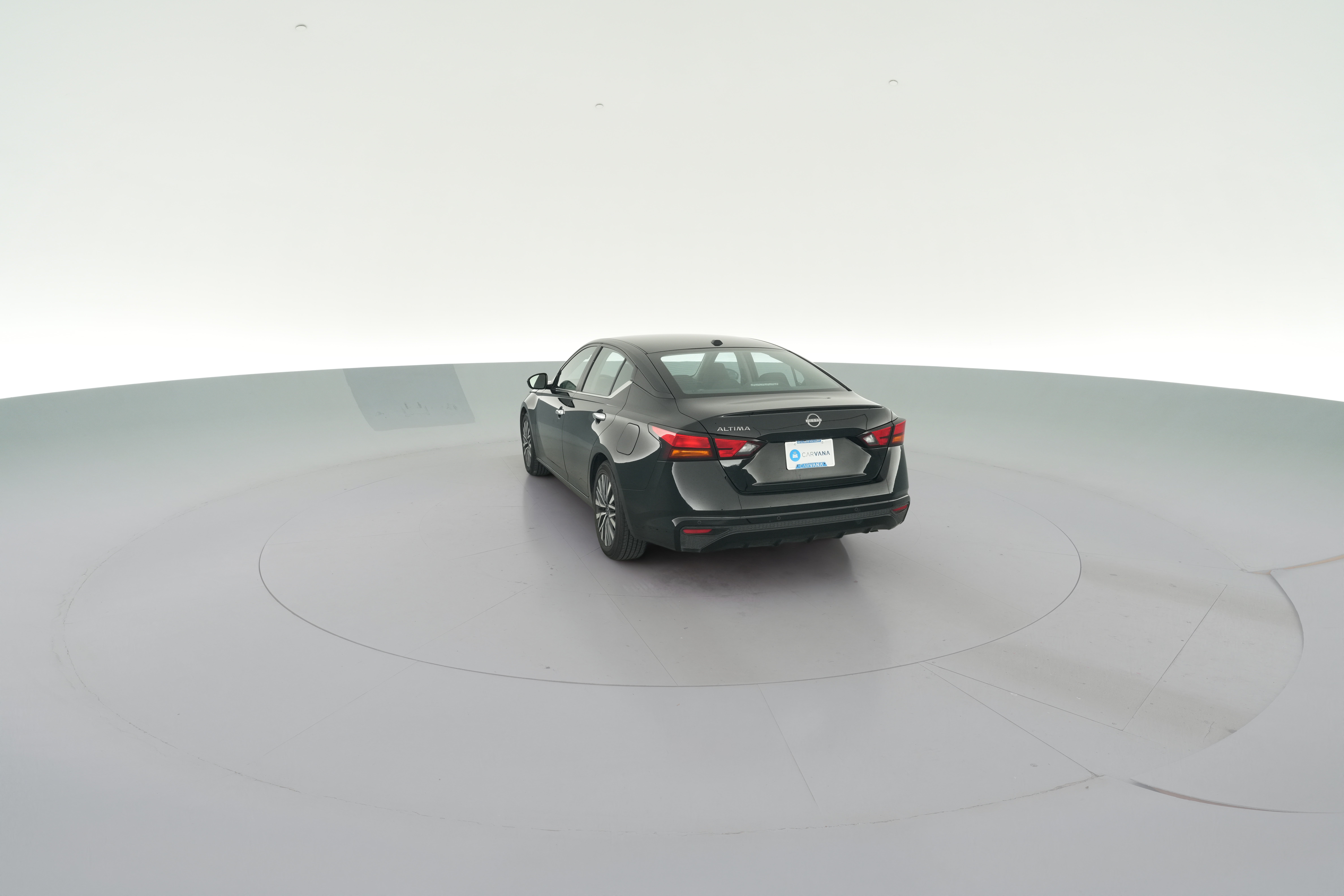 2025 Nissan Altima SV - Photo 29
