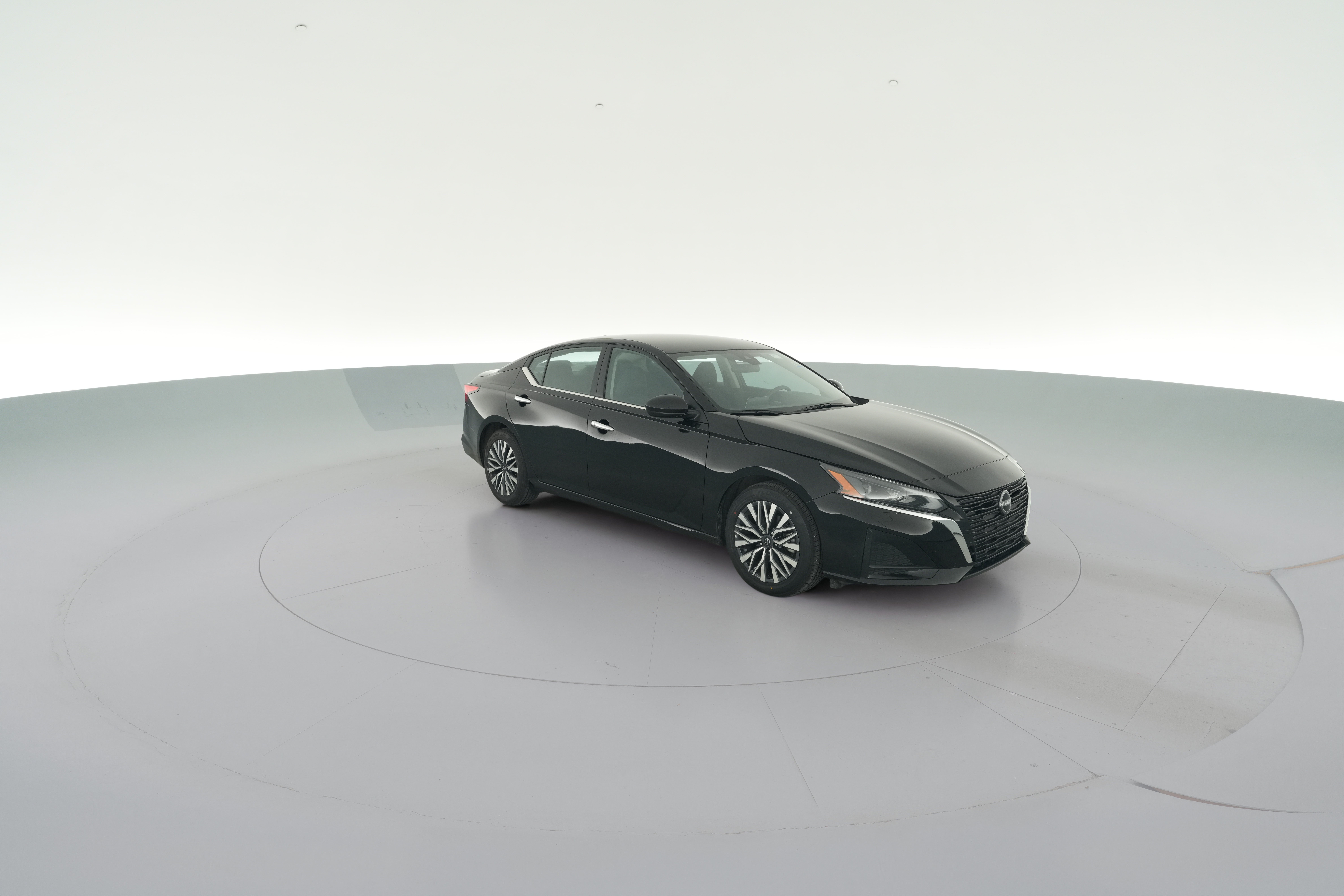 2025 Nissan Altima SV - Photo 36