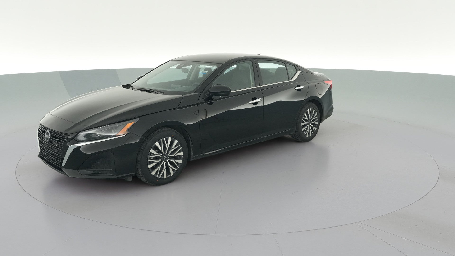 2025 Nissan Altima vehicle photo