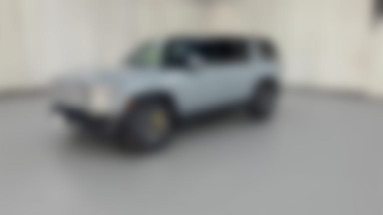 2023 Rivian R1S vehicle photo