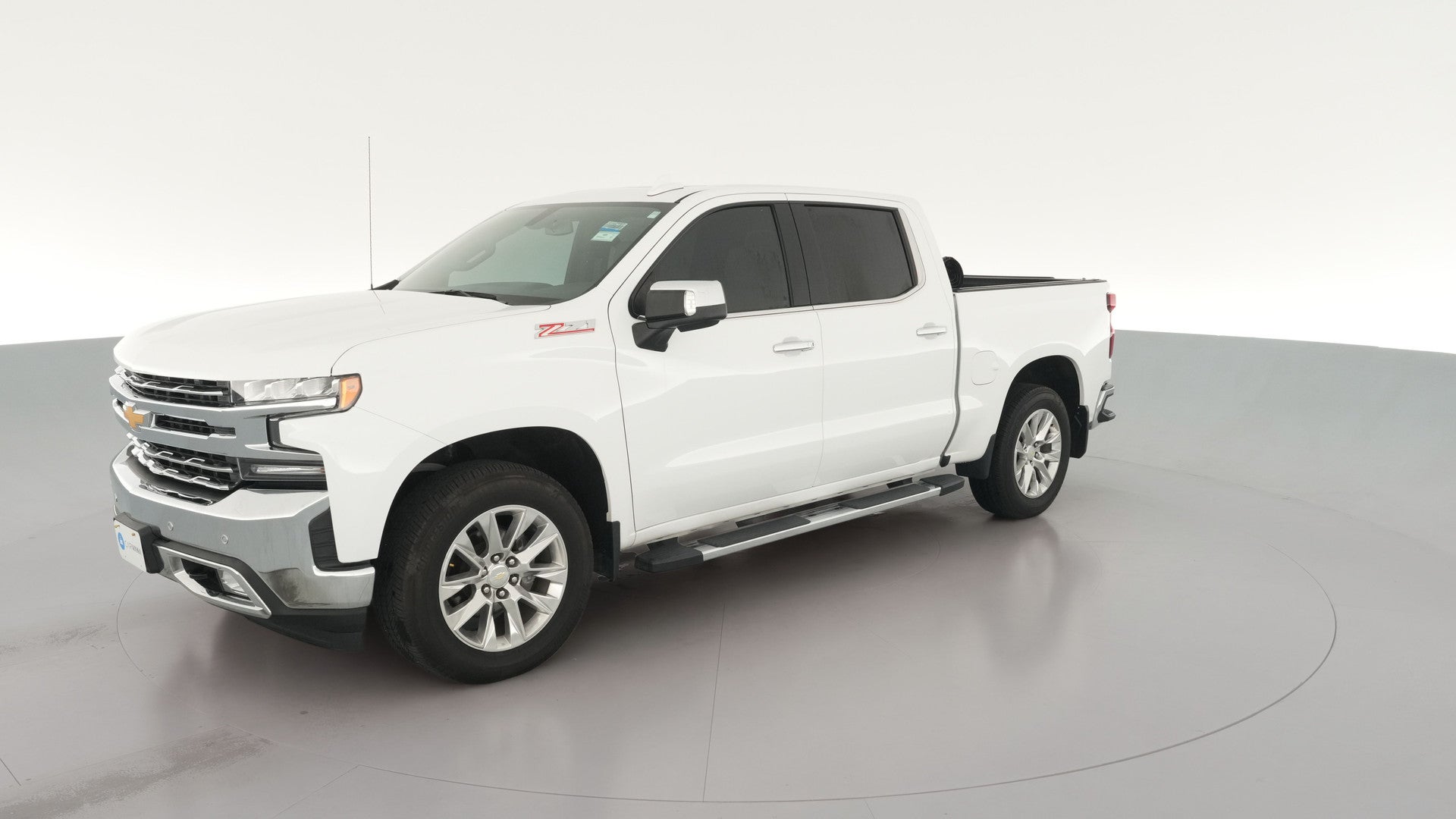 2021 Chevrolet Silverado 1500 Crew Cab vehicle photo