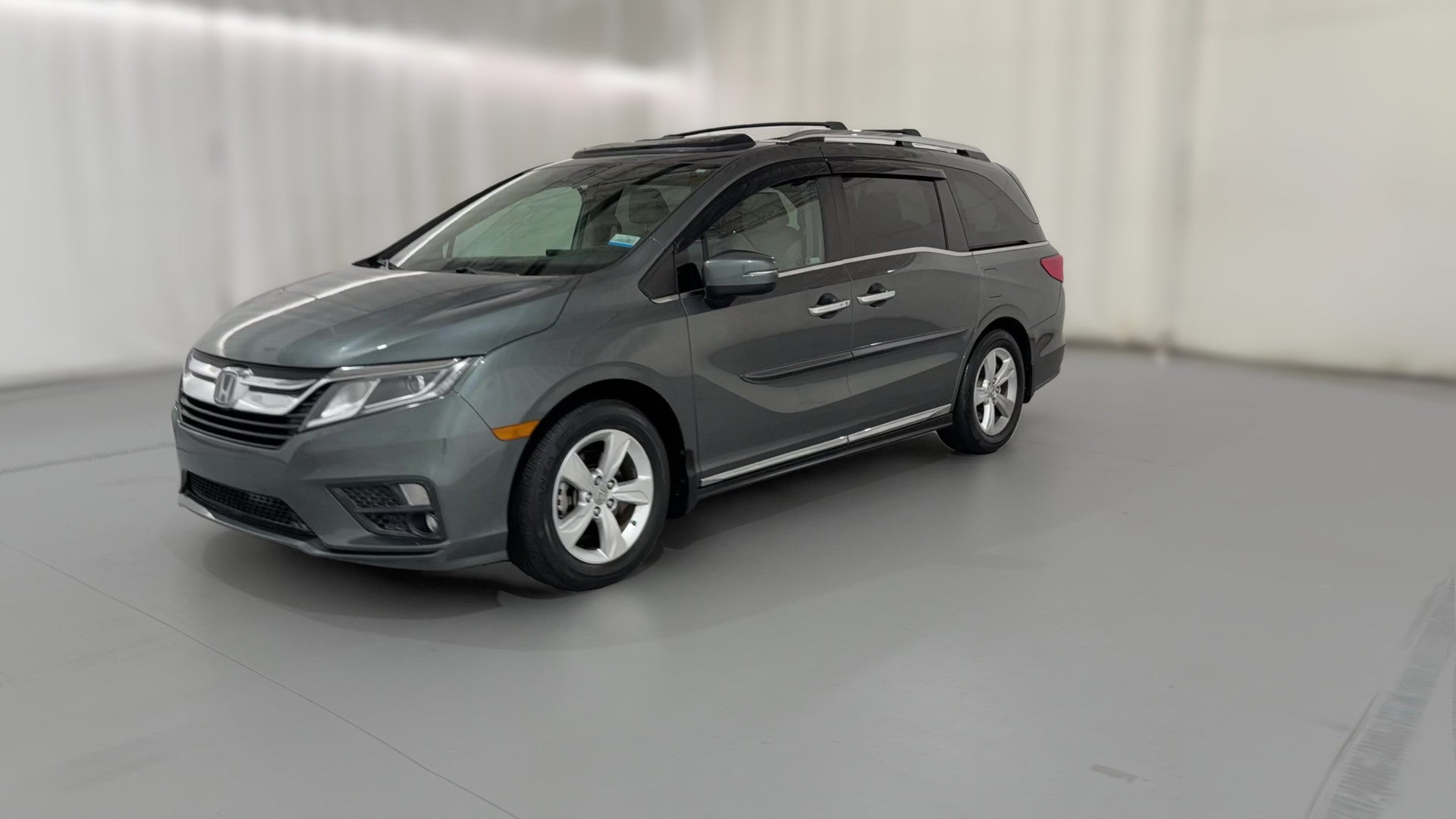 2018 Honda Odyssey vehicle photo