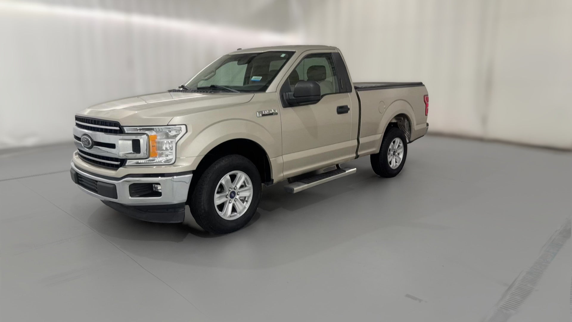 2018 Ford F150 Regular Cab vehicle photo