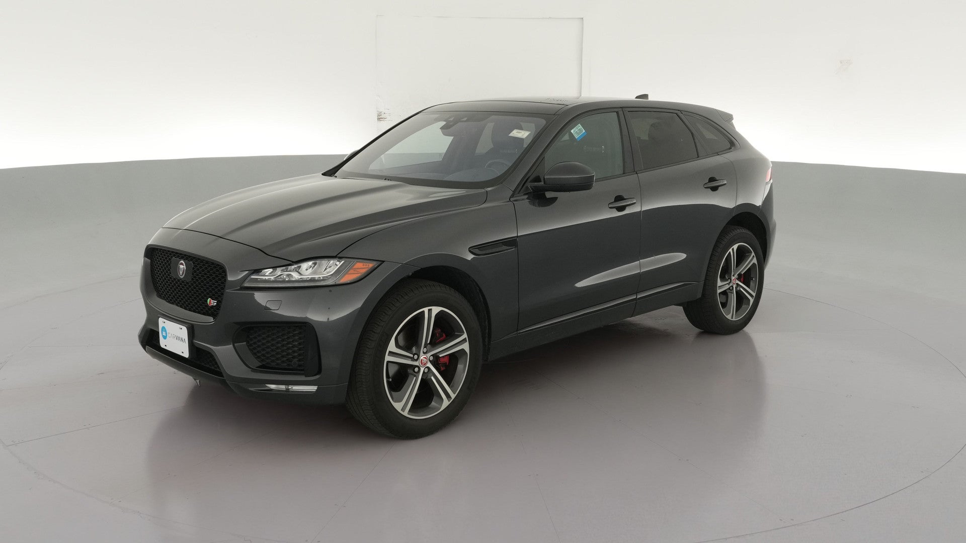 2020 Jaguar F-PACE vehicle photo