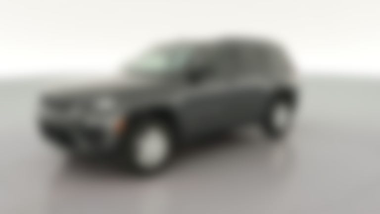 2025 Jeep Grand Cherokee vehicle photo