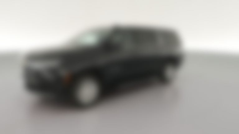 2025 Chevrolet Suburban vehicle photo