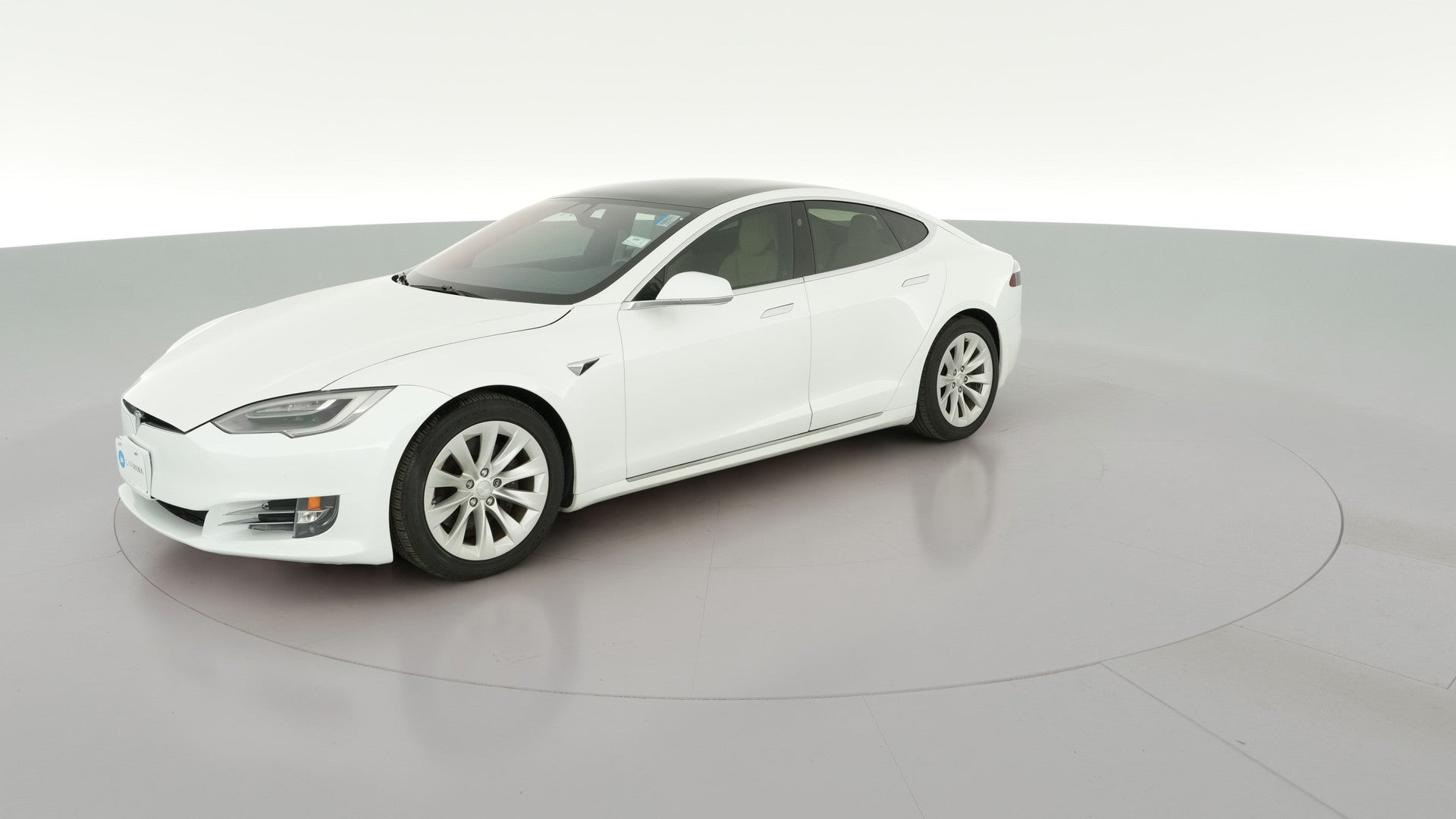 2020 Tesla Model S vehicle photo
