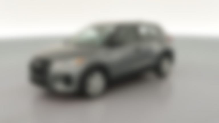 2023 Nissan Kicks vehicle photo