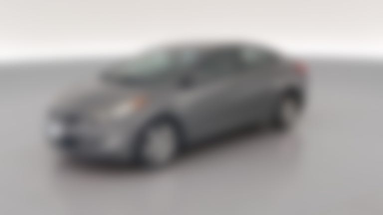 2013 Hyundai Elantra vehicle photo