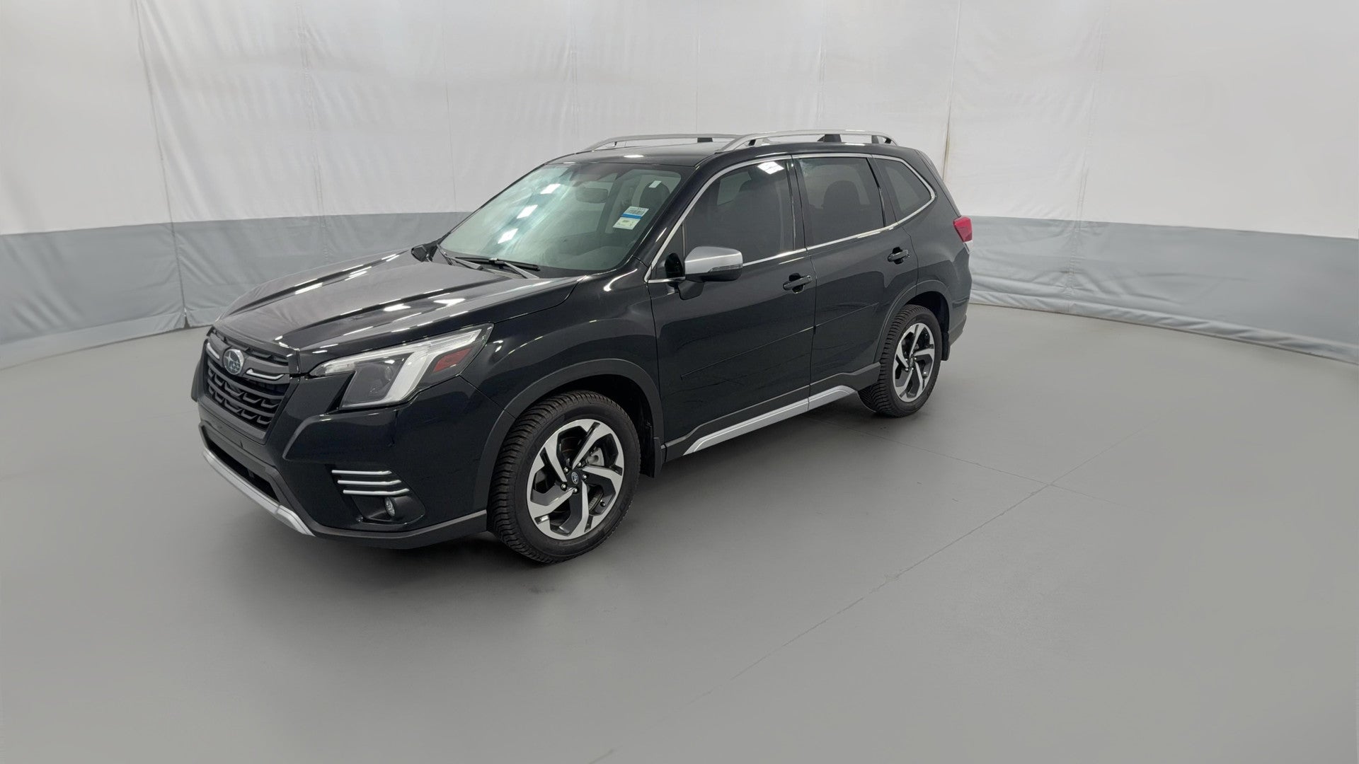 2024 Subaru Forester vehicle photo