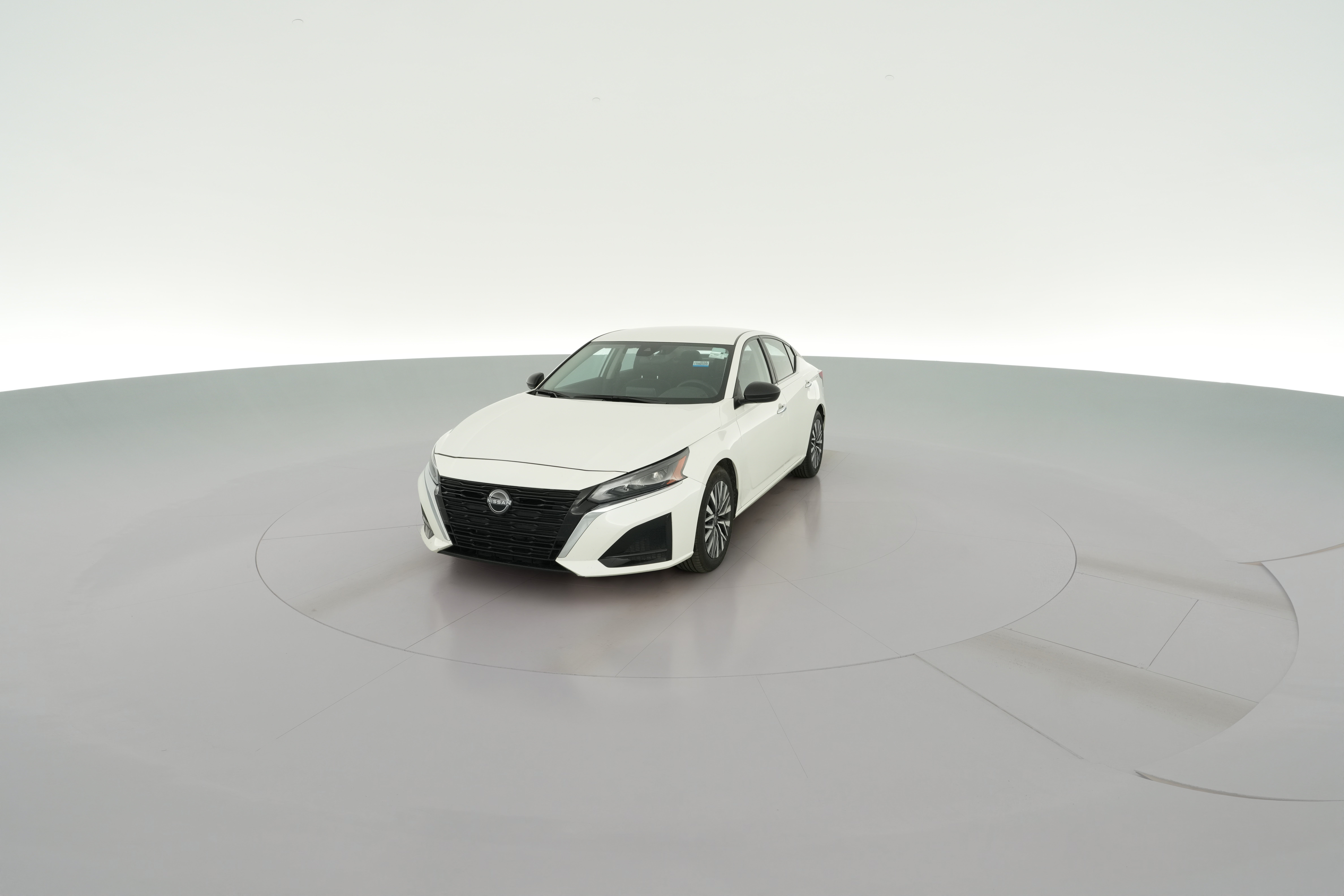 2025 Nissan Altima SV - Photo 22
