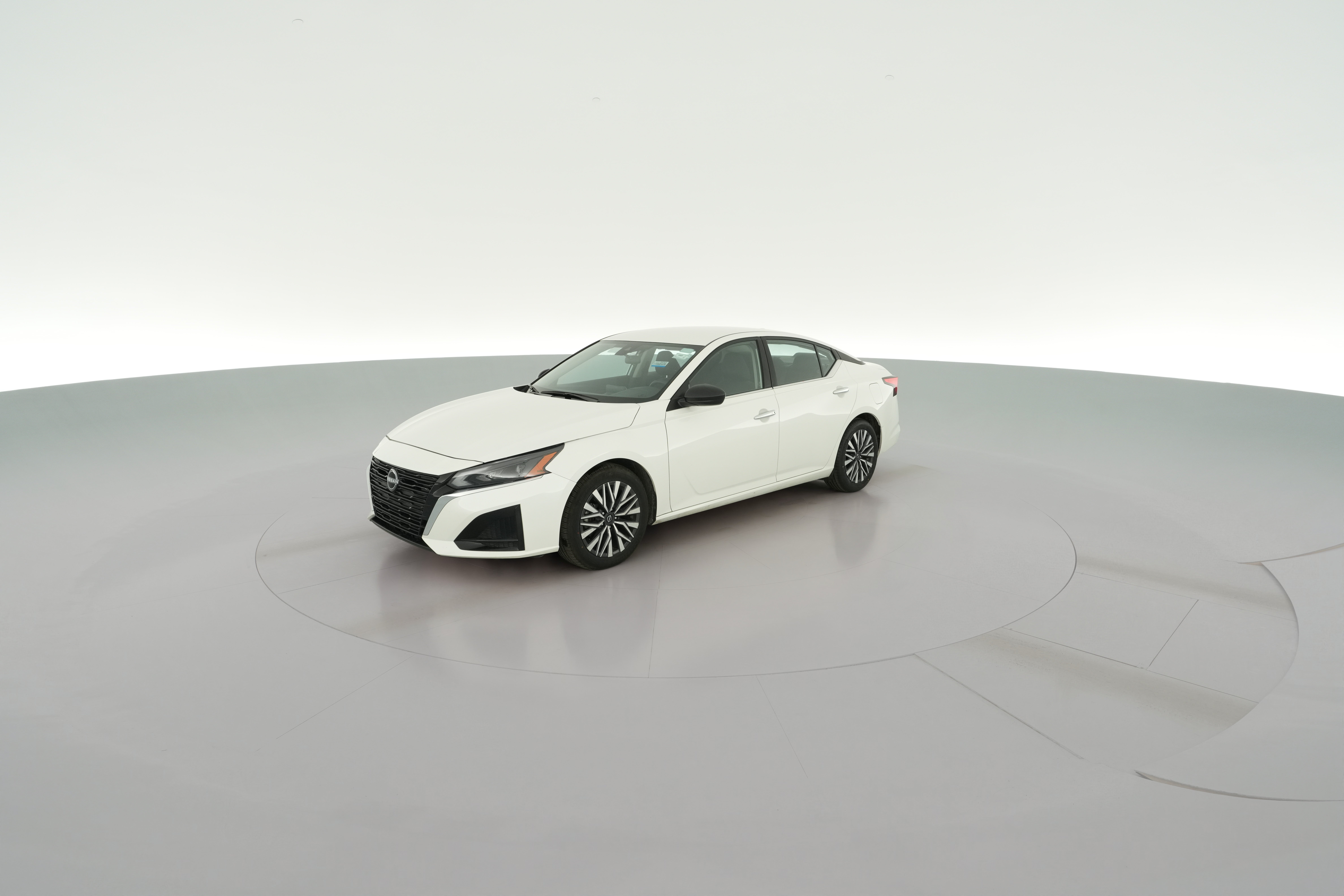 2025 Nissan Altima SV - Photo 23
