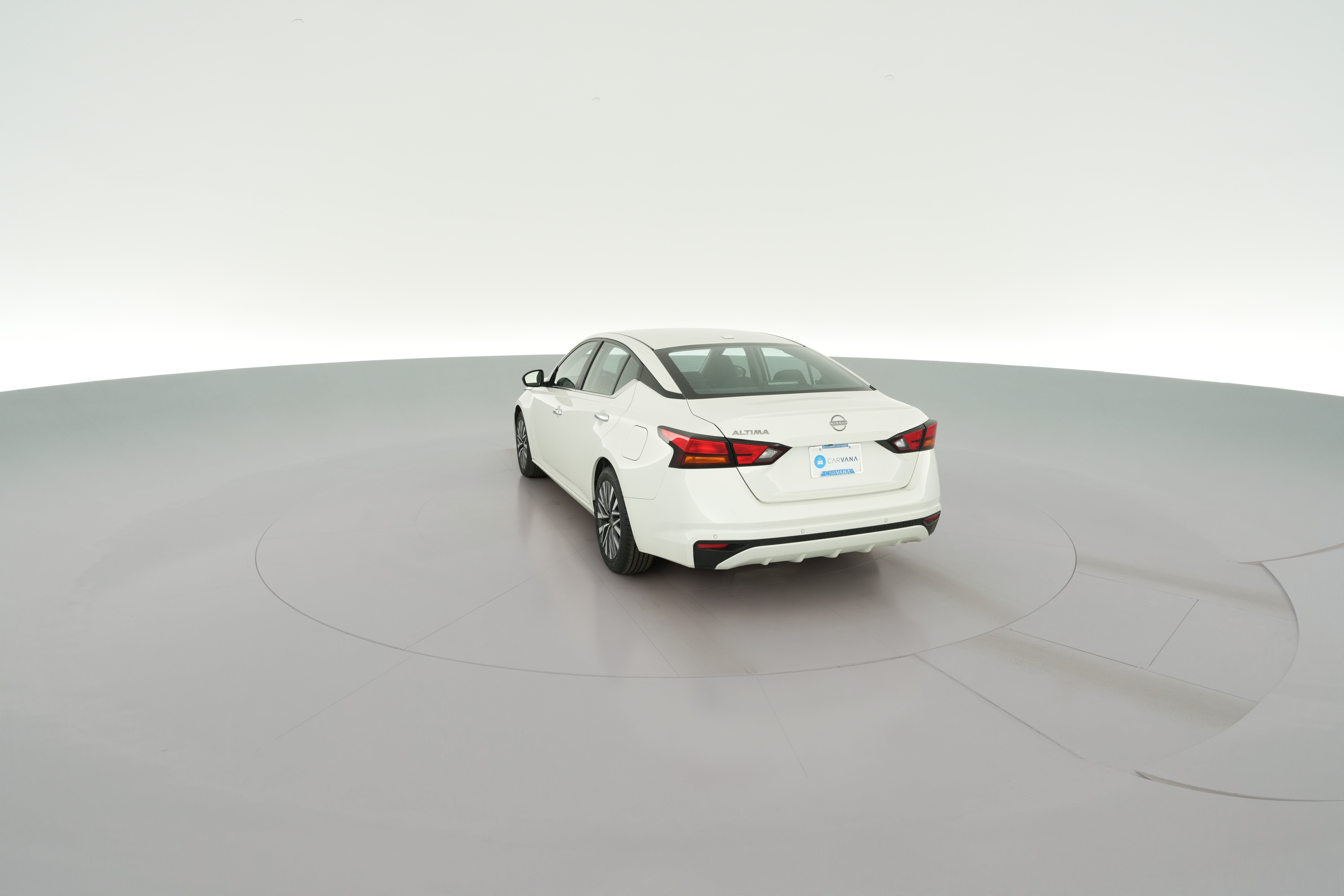 2025 Nissan Altima SV - Photo 28