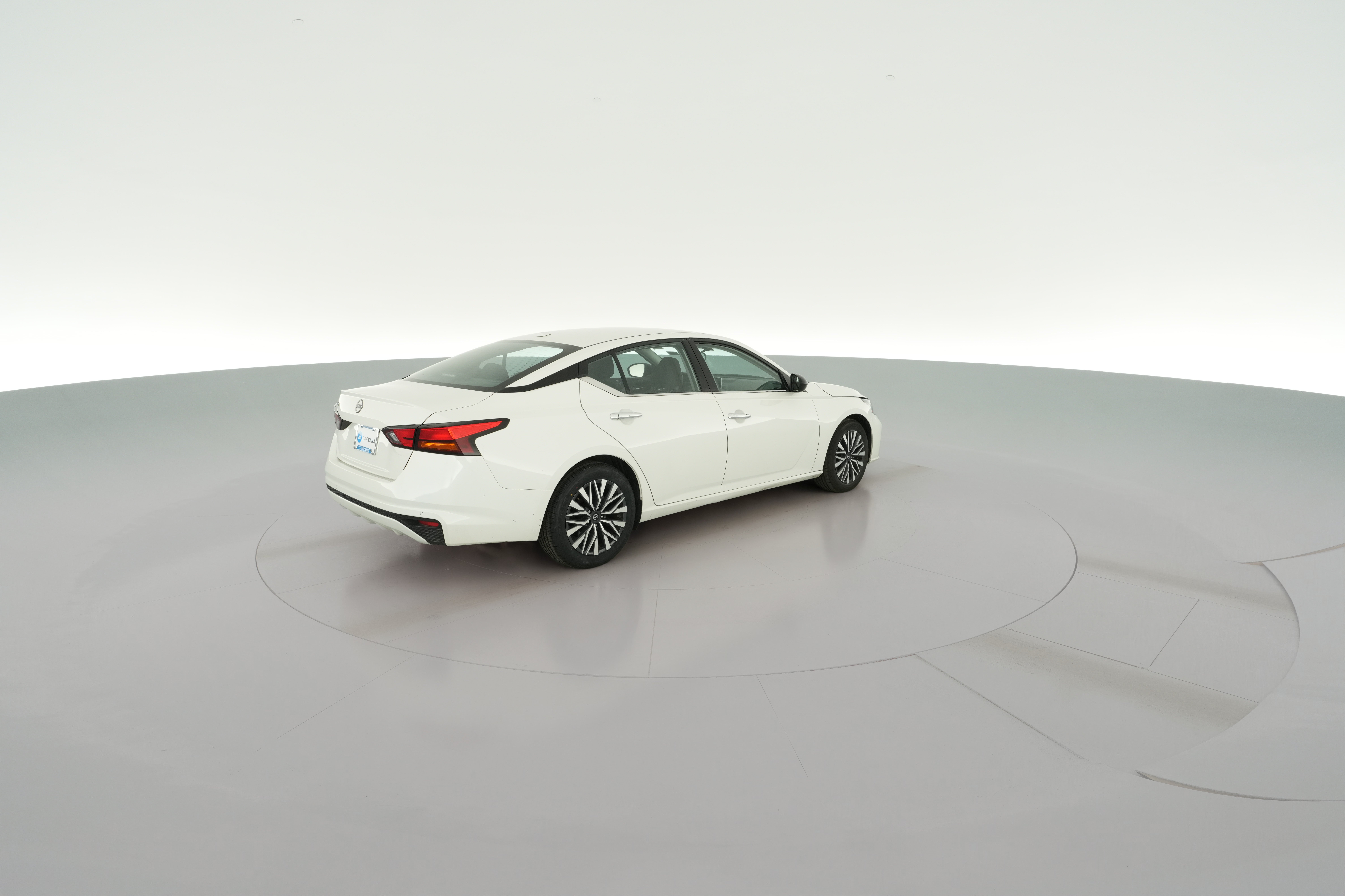 2025 Nissan Altima SV - Photo 31
