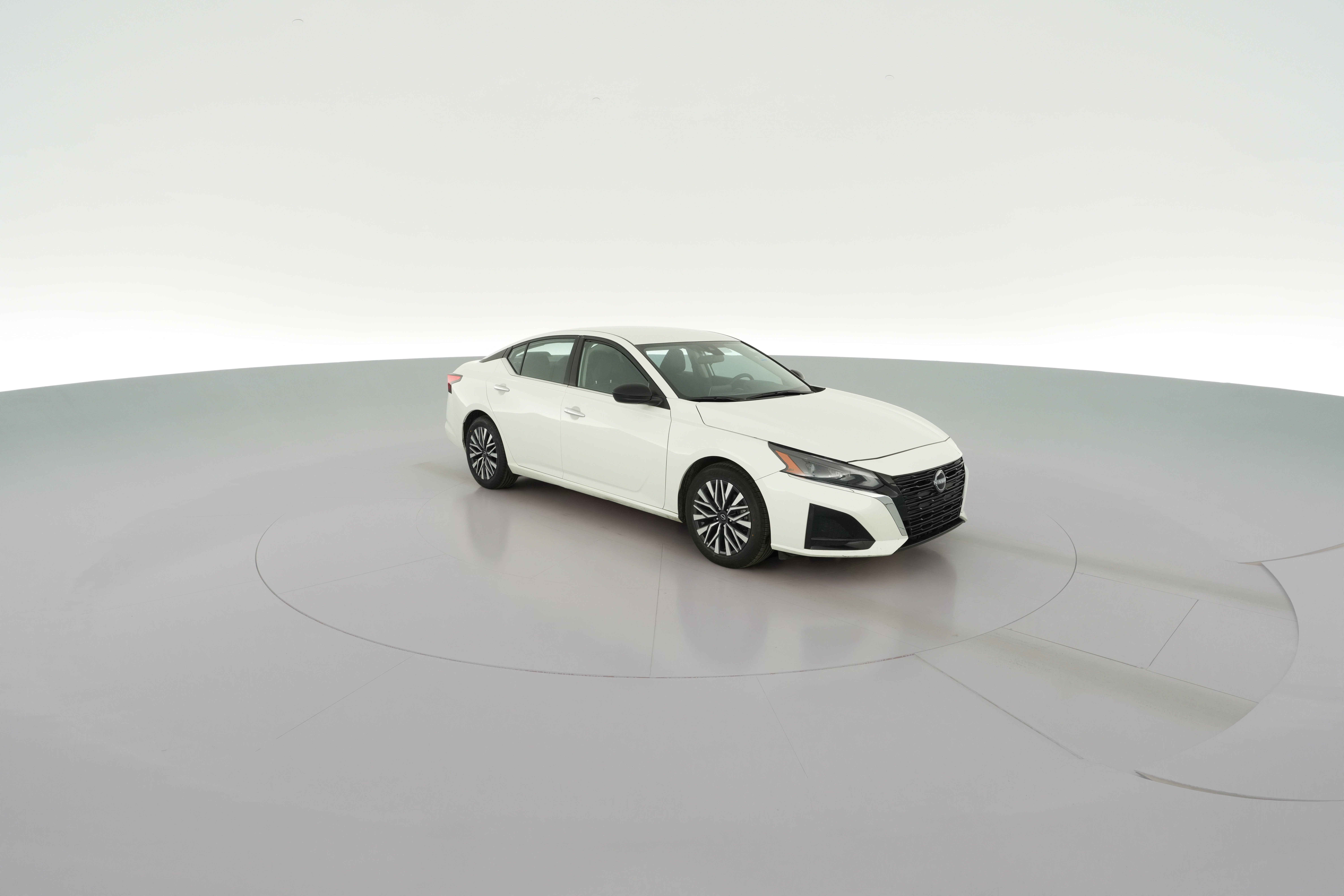 2025 Nissan Altima SV - Photo 35
