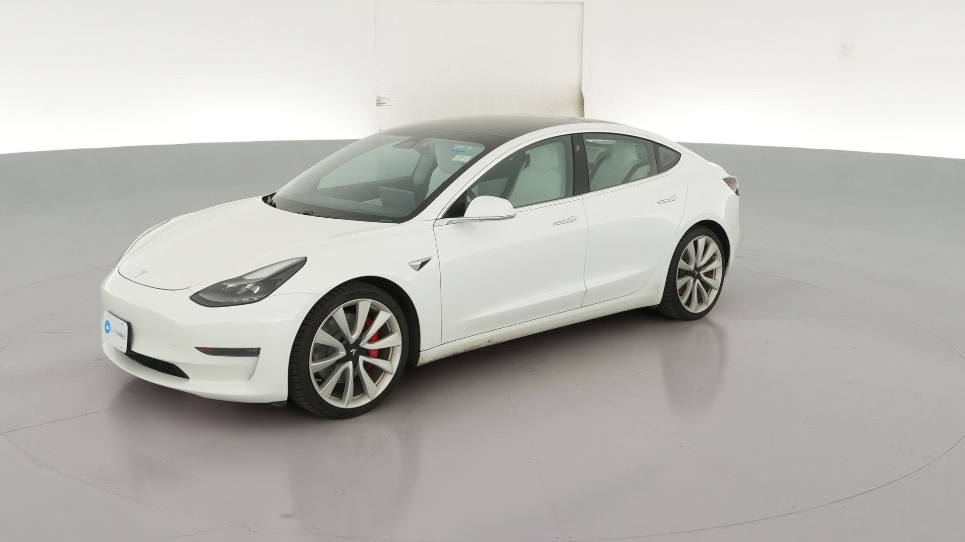 2019 Tesla Model 3 vehicle photo