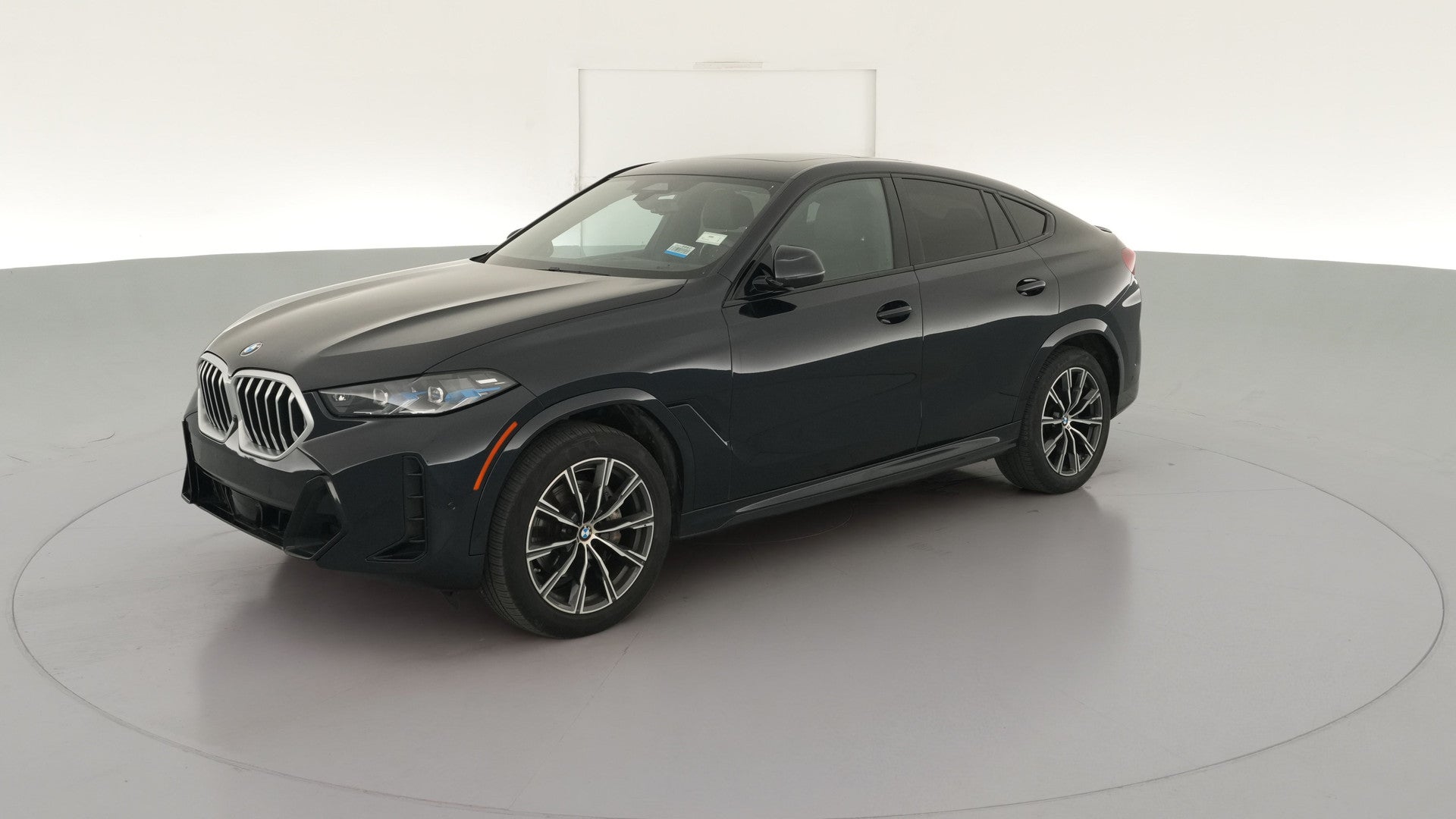 2025 BMW X6 vehicle photo
