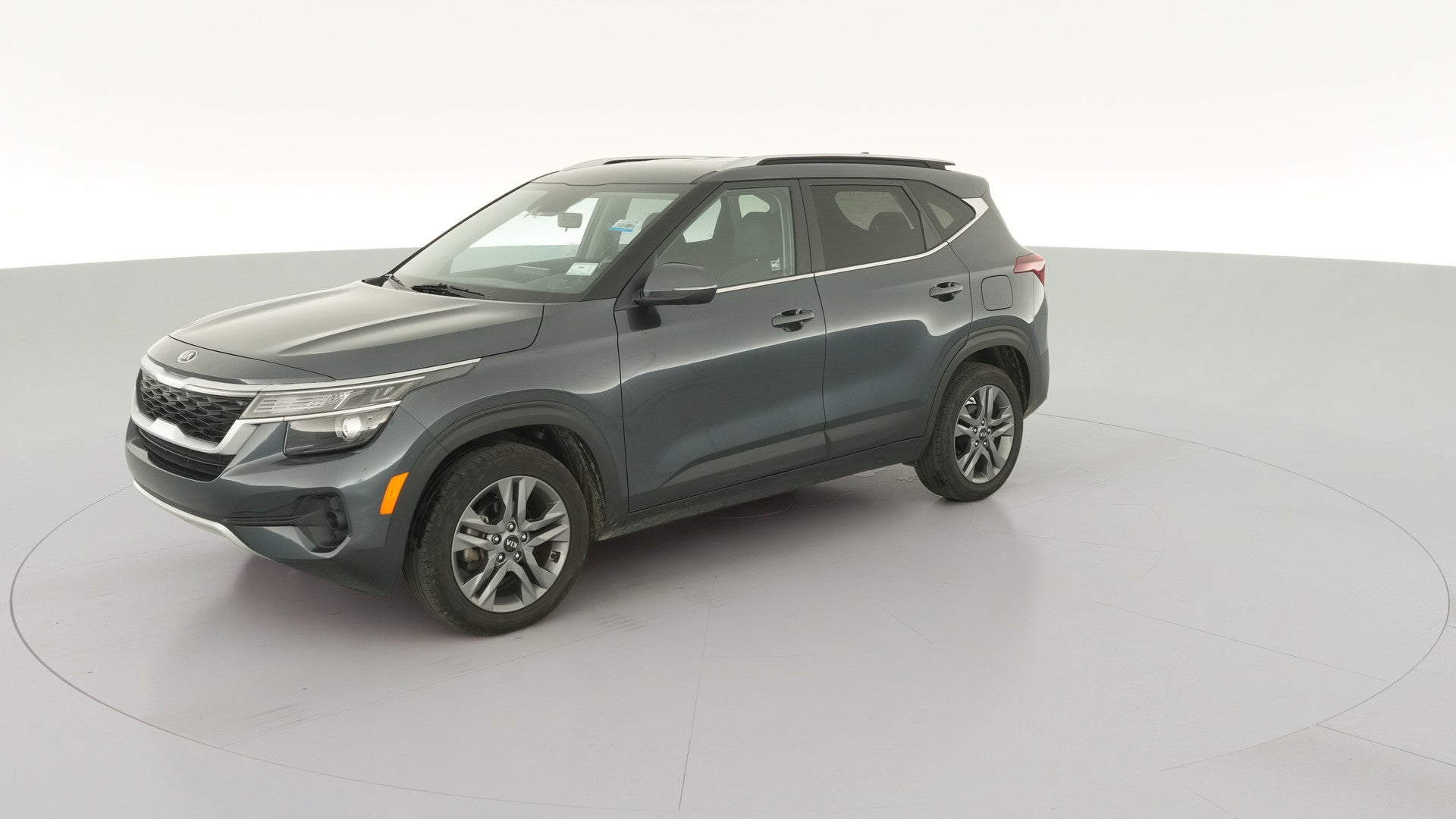 2021 Kia Seltos vehicle photo