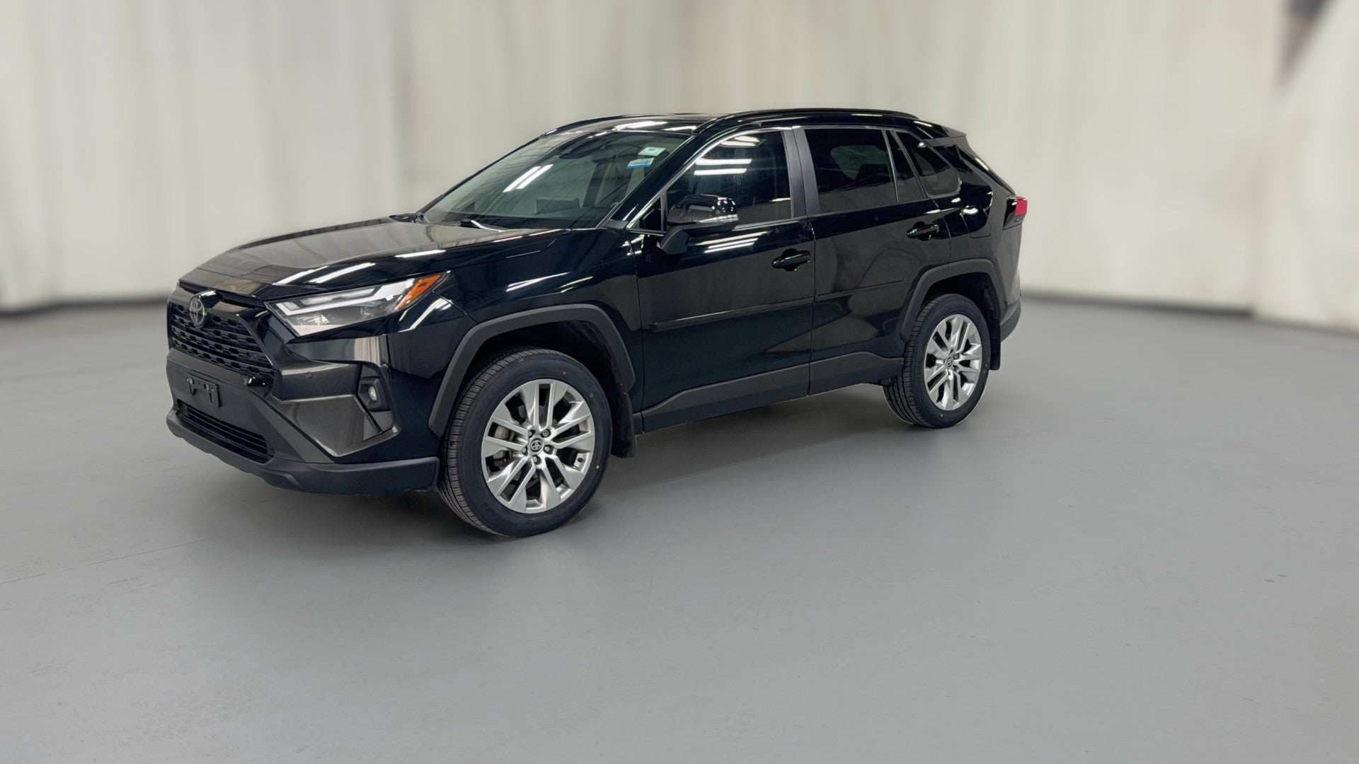 2024 Toyota RAV4 vehicle photo
