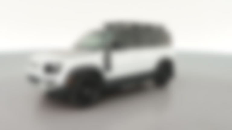 2023 Land Rover Defender 110 vehicle photo