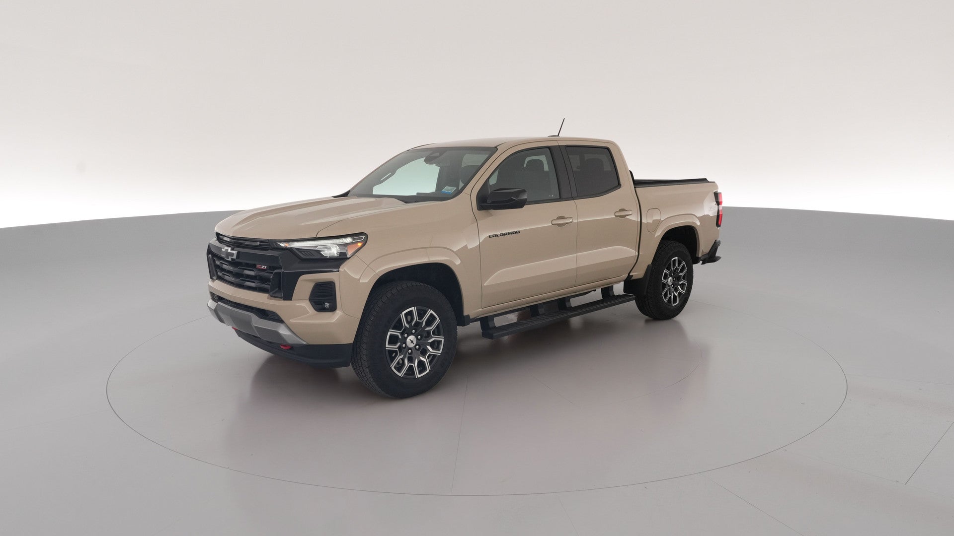 2024 Chevrolet Colorado Crew Cab vehicle photo